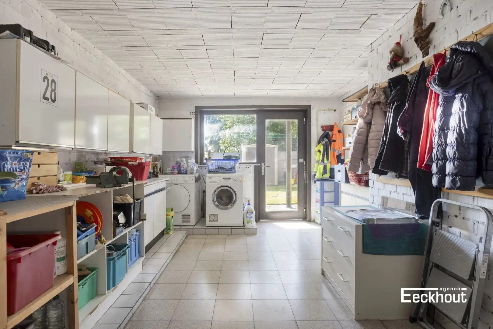 Zeer verzorgde, instapklare bel-étagewoning met 3 slaapkamers in rustige buurt te Bredene! foto 18