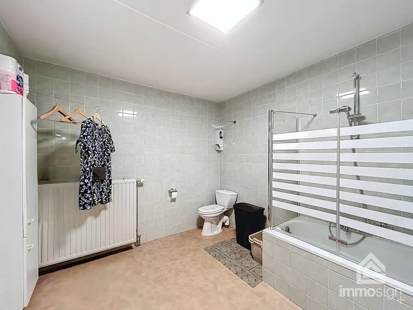 Ruim appartement in het centrum van Hamont-Achel! foto 16