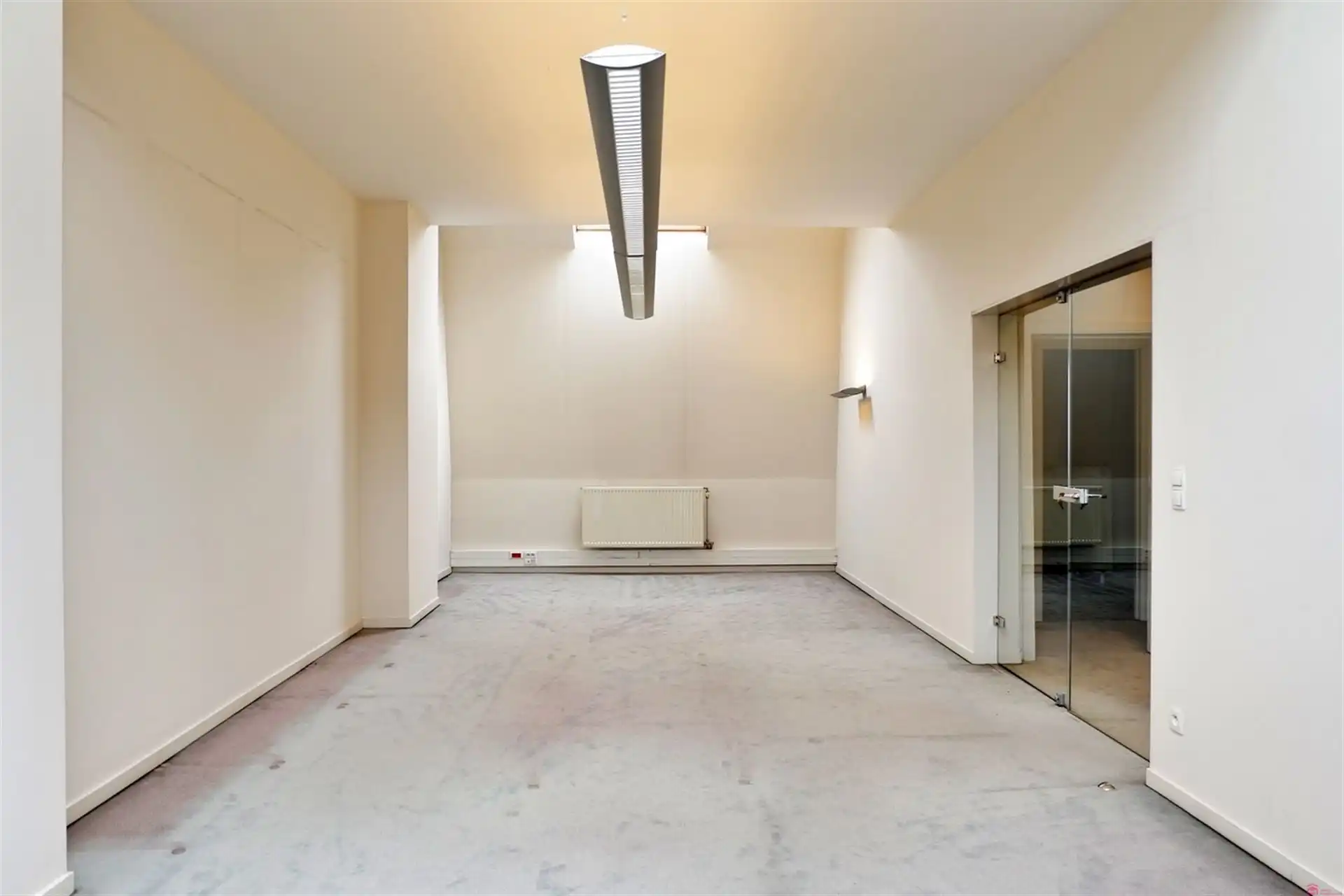 kantoorgebouw foto 16