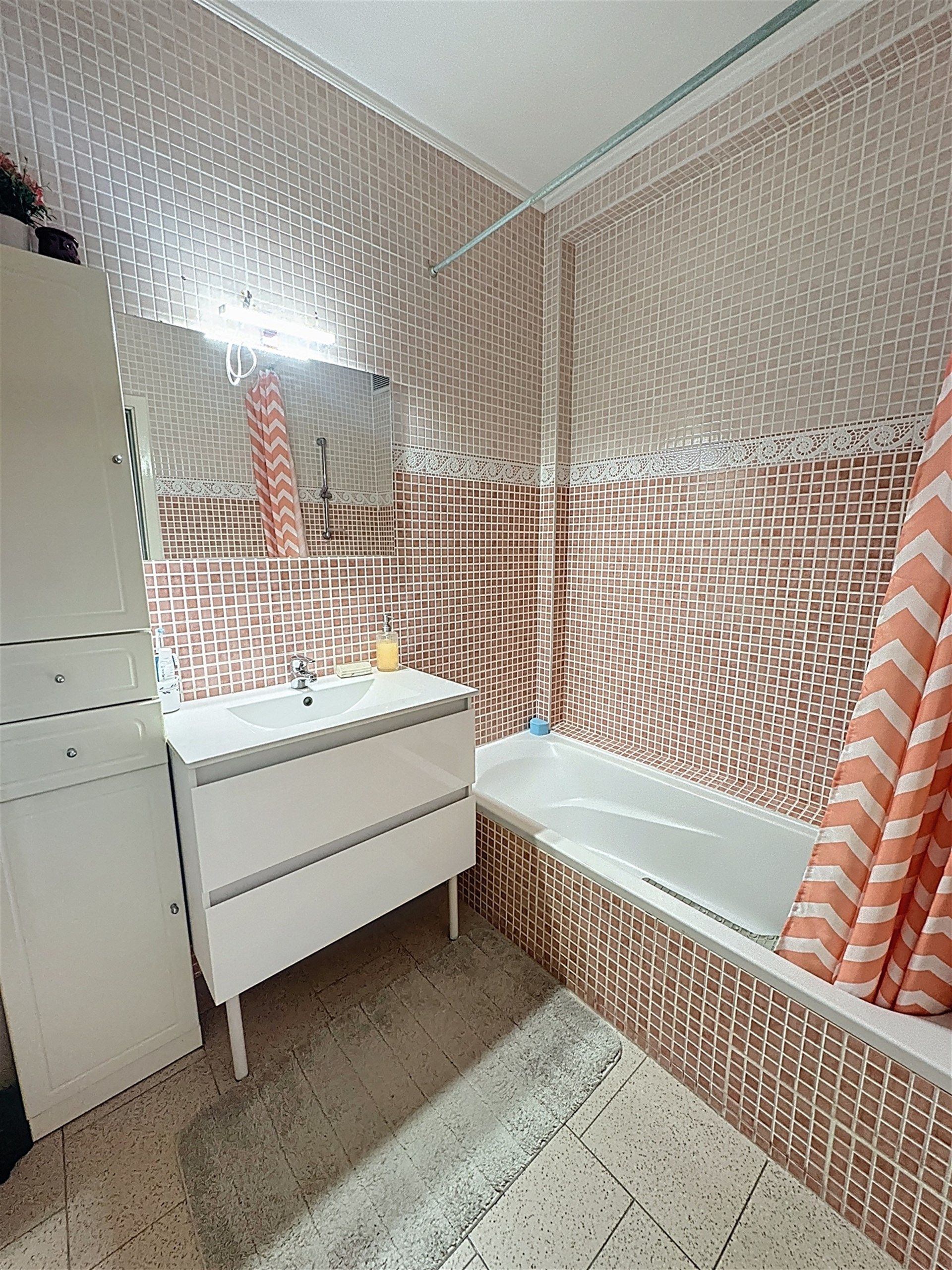 Appartement met 3 slaapkamers te koop in Borgerhout ! foto 12