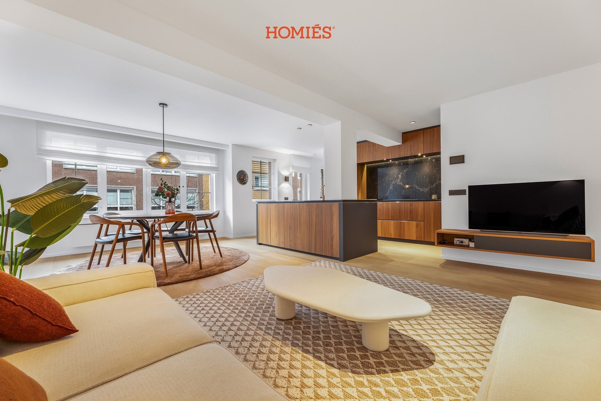 Top-notch appartement met dubbele garagebox foto 2