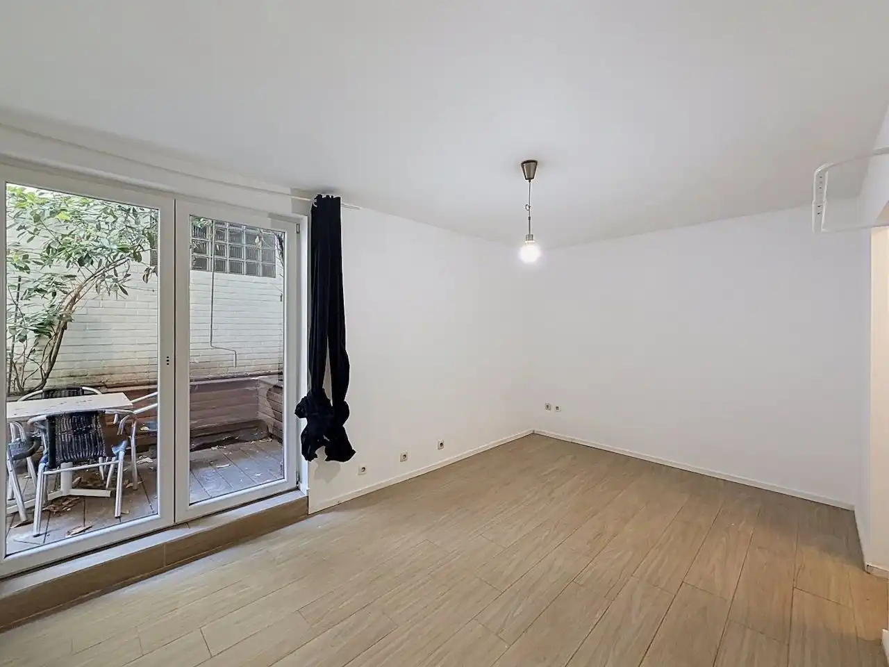 Buitengewoon ruim gelijkvloers appartement met 3 slaapkamers en hobbyruimte foto 20