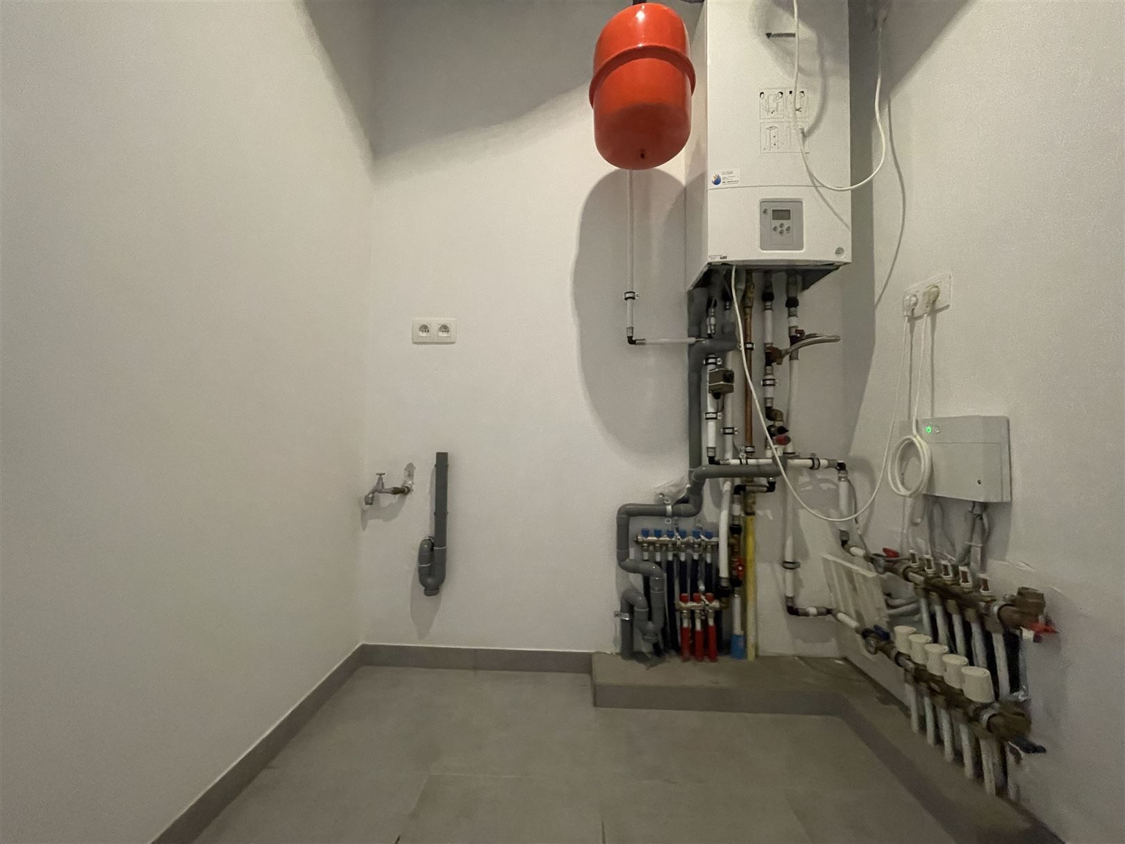 Nieuwbouw appartement met 2slpk's en zeer groot zonneterras te Sint-Gillis bij Dendermonde  foto 11