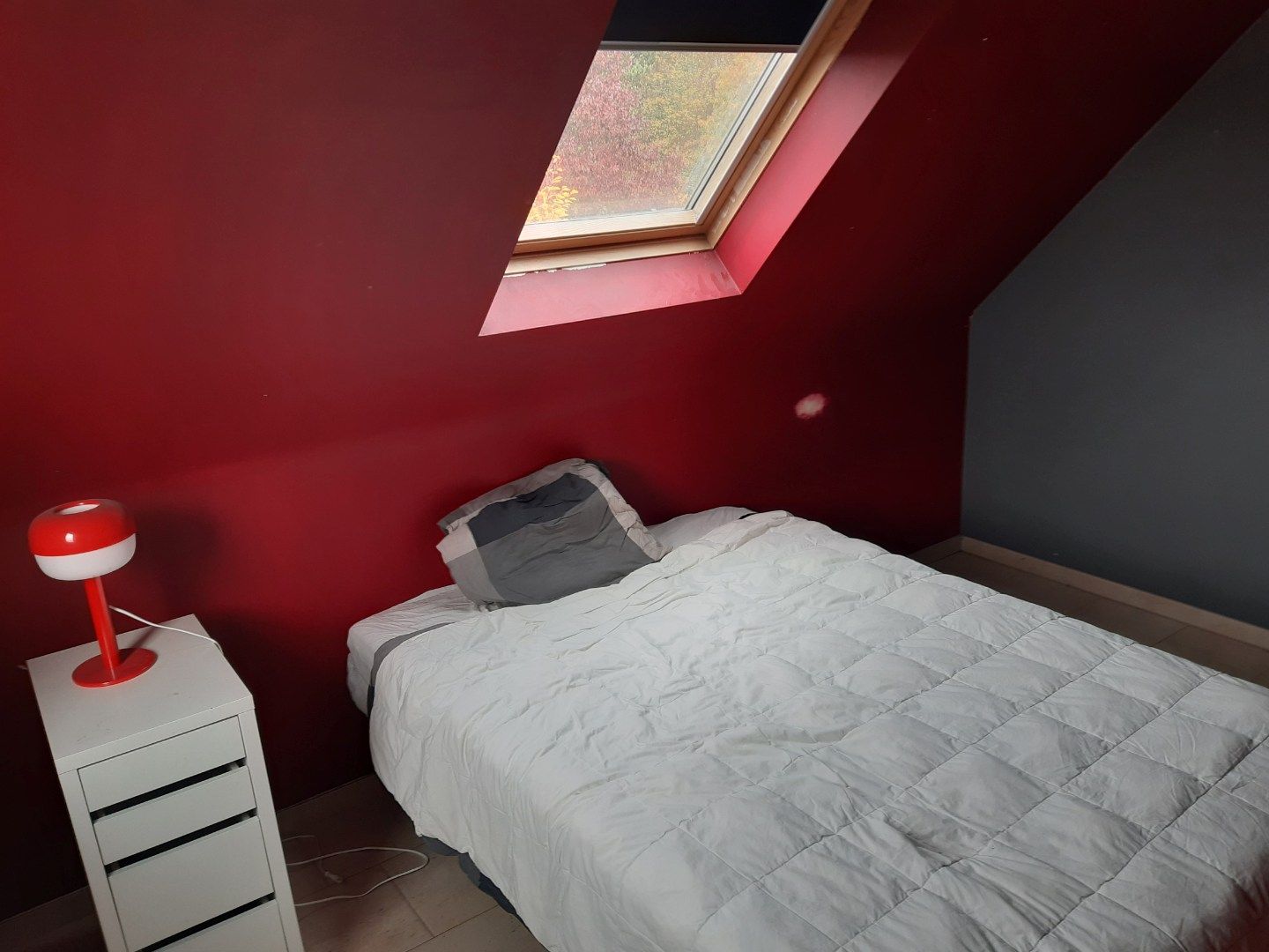 Eigentijds appartement met  autostaanplaats. Geen vaste kosten. foto 11