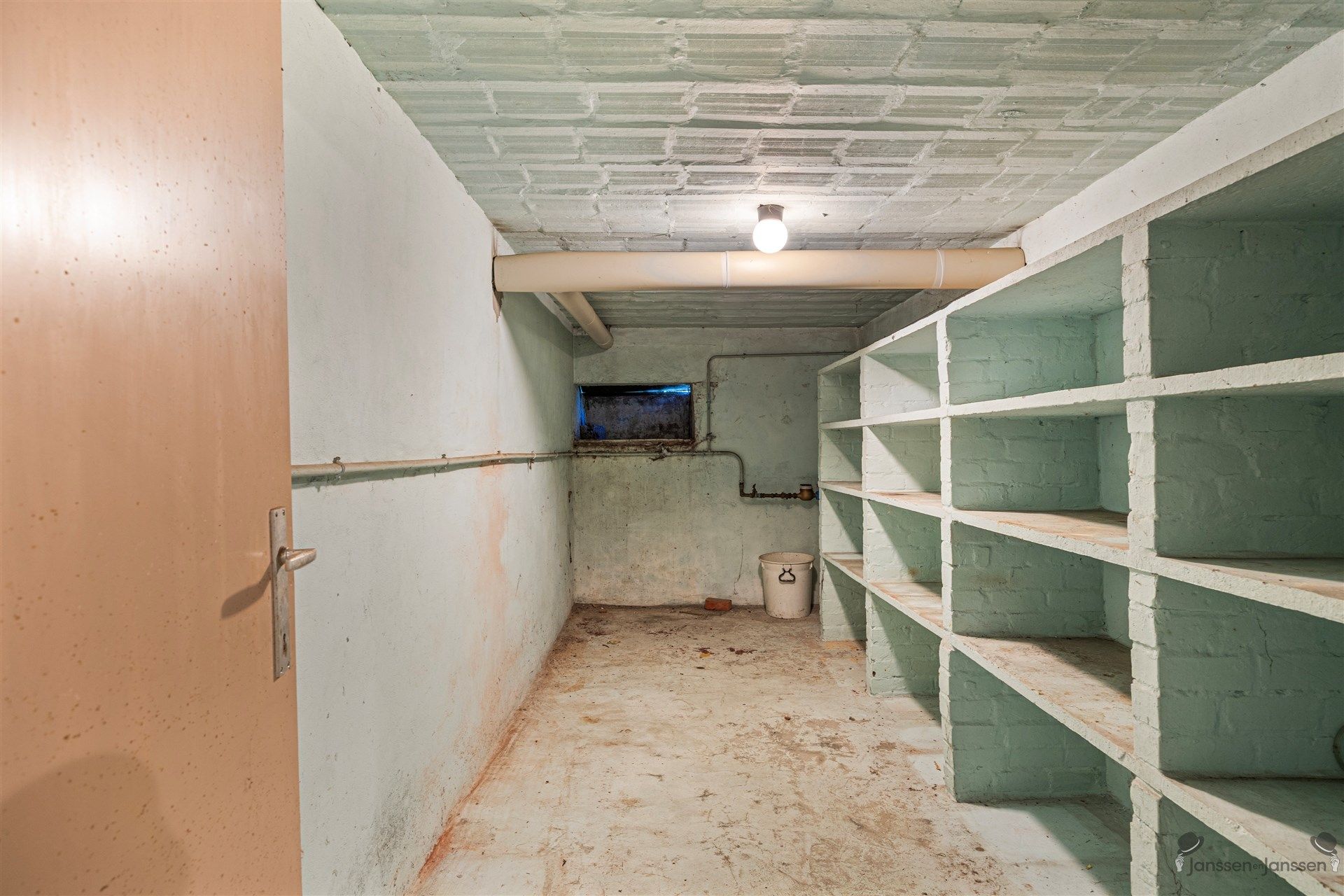 Huis foto 24