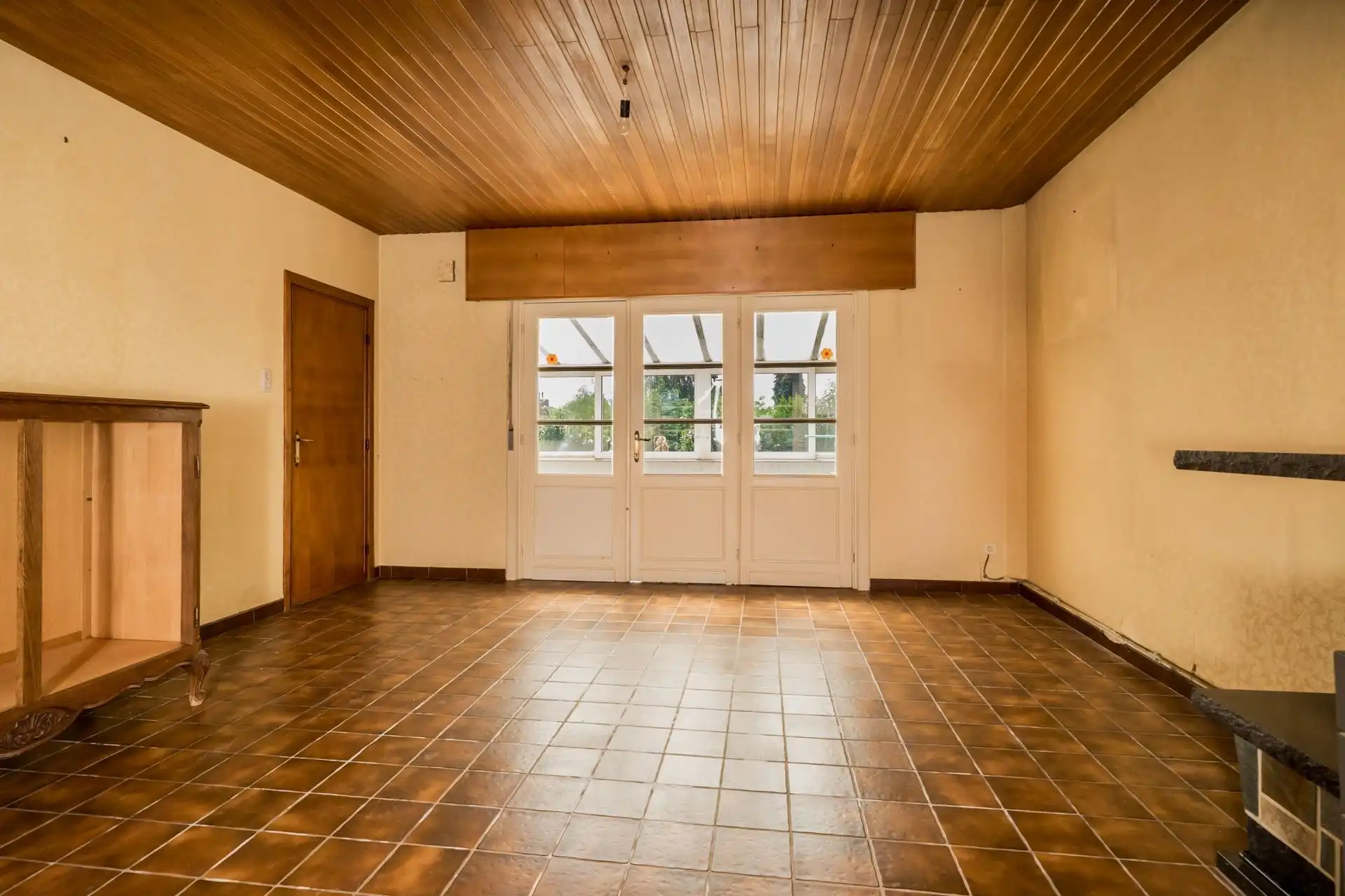 Te renoveren woning op toplocatie! foto 9