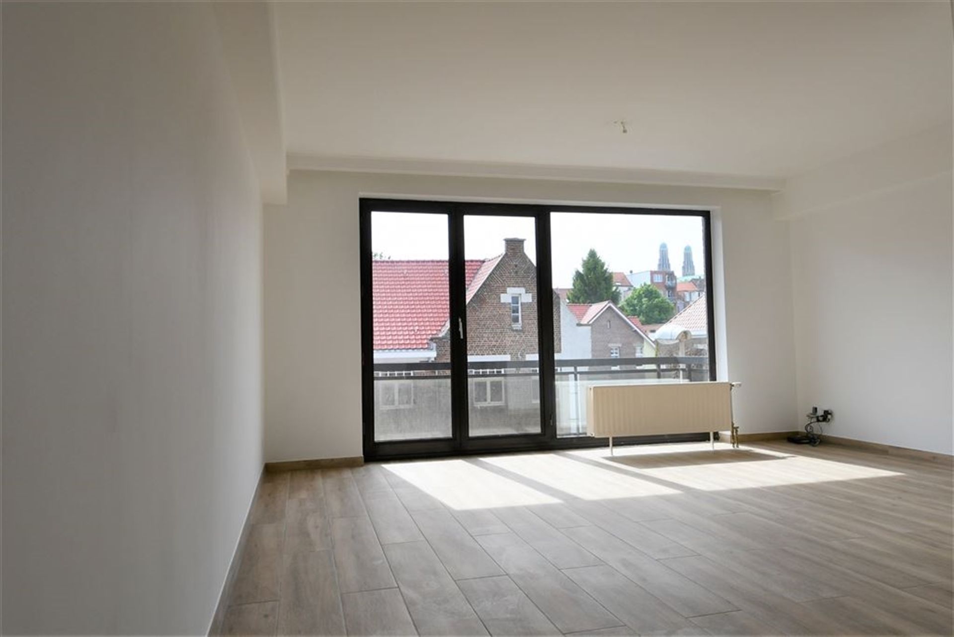 
BEZOEKEN VOLZET 2- slaapkamerappartement te huur in Ganshoren.
  foto 2