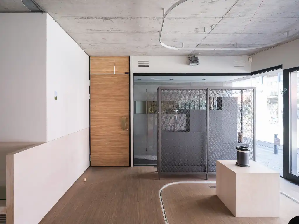 Verhuurde handelsruimte op een absolute toplocatie in Gent foto 3