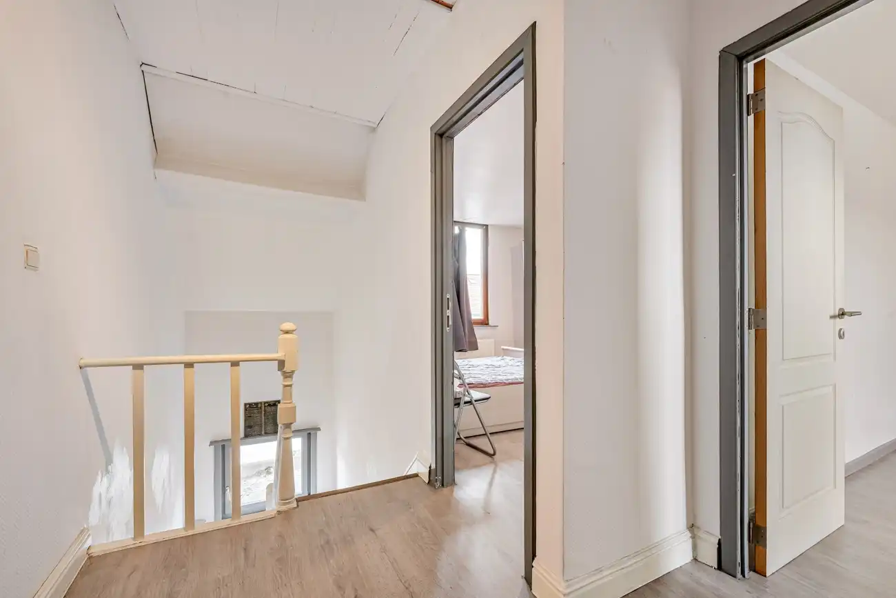 Ruime gesloten woning op een toplocatie in Sint-Amandsberg en nabij het centrum van Gent! foto 17