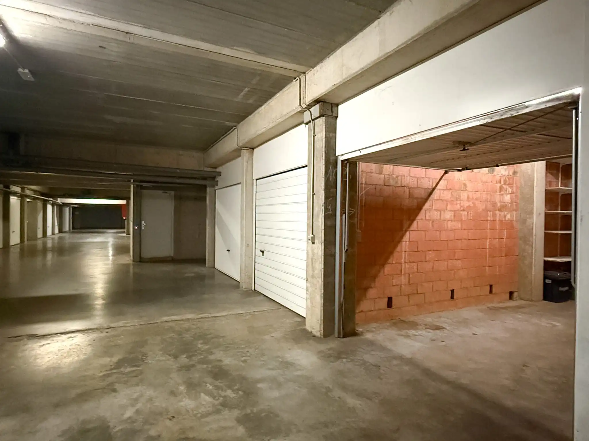 Appartement met twee slaapkamers en garage in Melsele foto 12