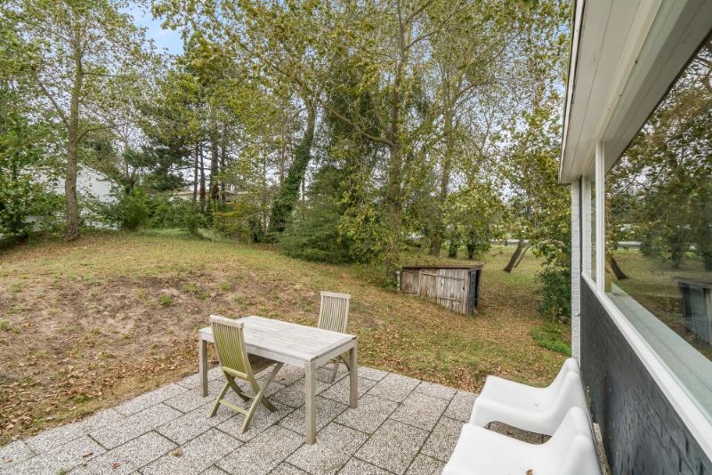 Beschermde modernistische villa op 3146m² gelegen in de Simli-wijk te Nieuwpoort-Bad. foto 25