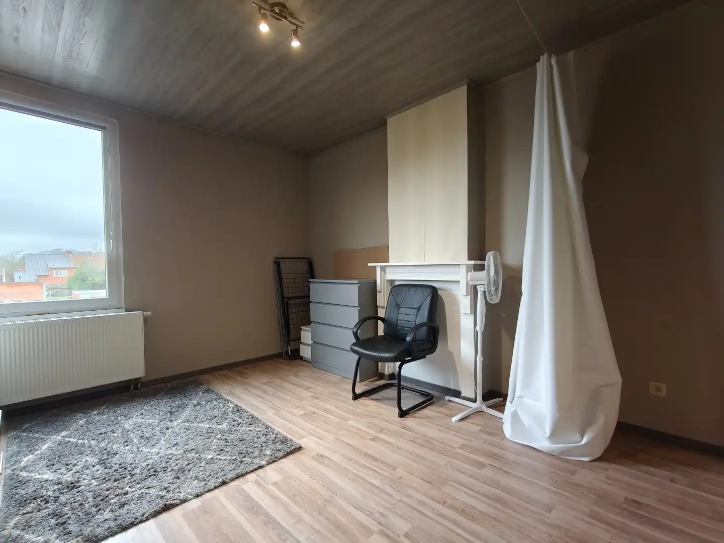 Woning met tuin en zonnepanelen te Lokeren foto 6