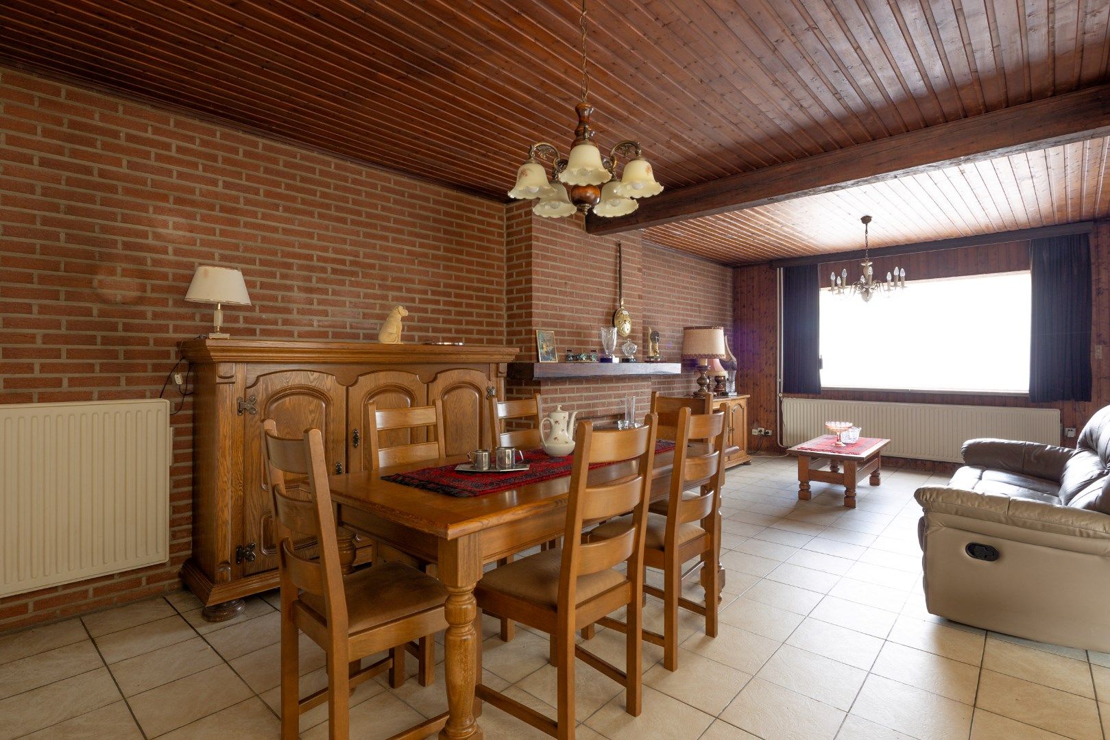 Deze te renoveren woning, op een mooi perceel van 8a30 wordt verkocht! foto 16
