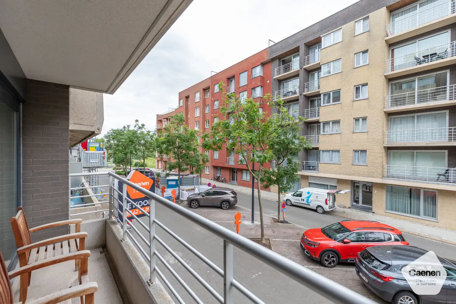 Ruim en instapklaar appartement met aangenaam terras, gelegen op een rustige locatie foto 19