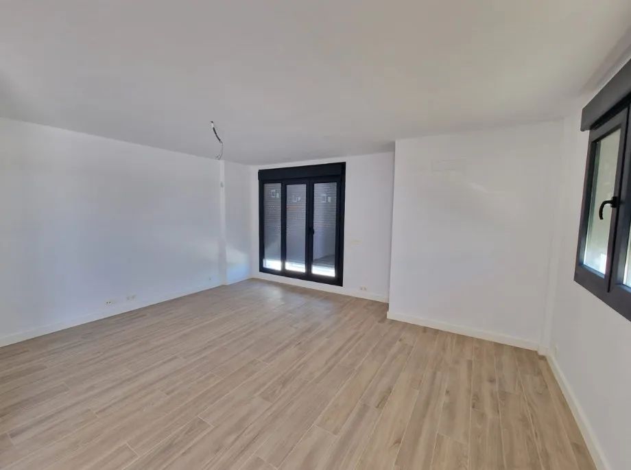 Stranddromen op wandelafstand: moderne villa’s en halfvrijstaande woningen op toplocatie in Manilva foto 2