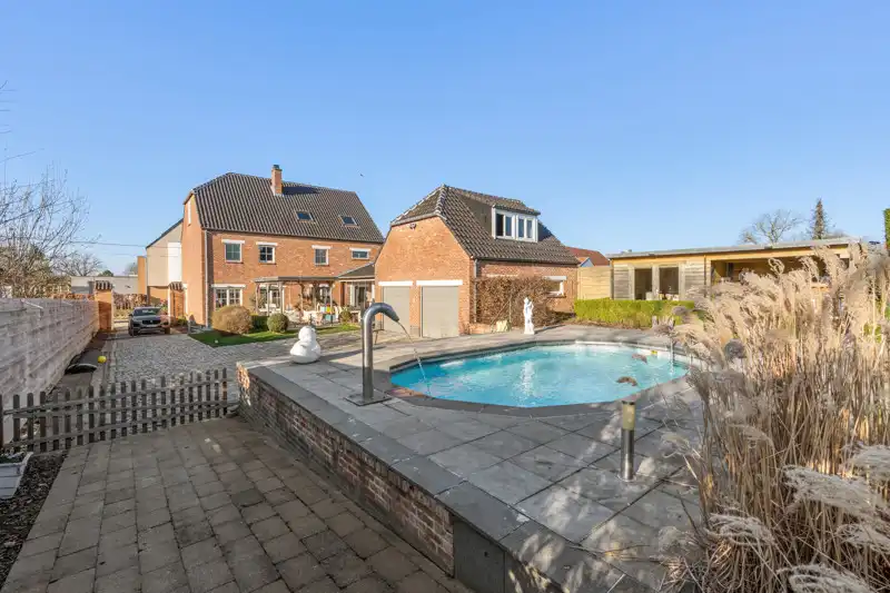 Riante, landelijke villa met karakter en mooie tuin nabij het dorp in Waanrode foto 4