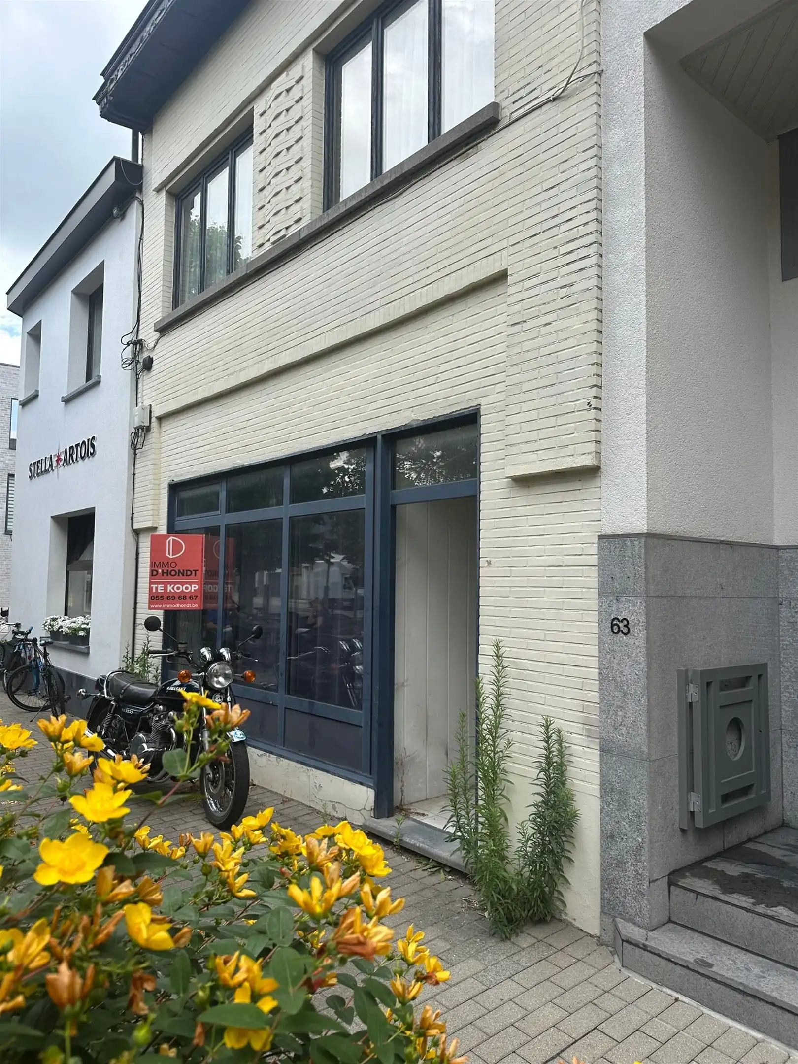 Te renoveren woning met garage foto 9