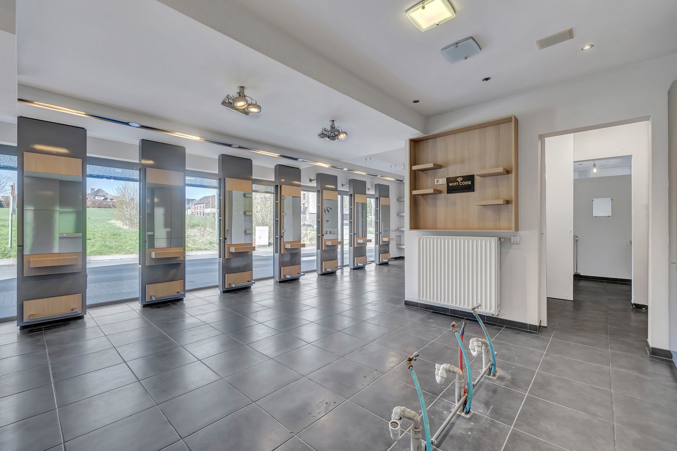 Handelsruimte op toplocatie foto 6