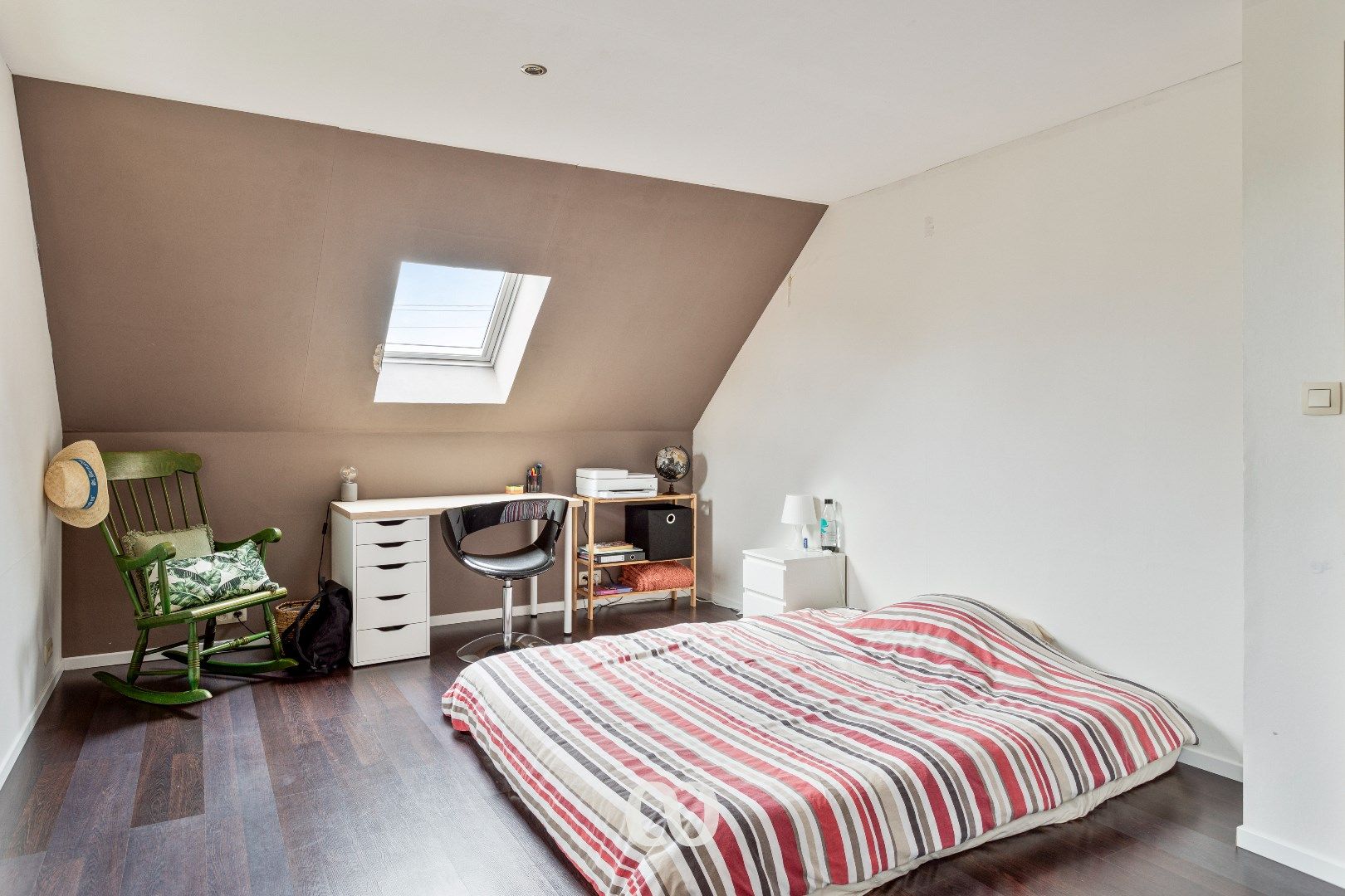 Ruime, gerenoveerde woning op prachtige ligging foto 18