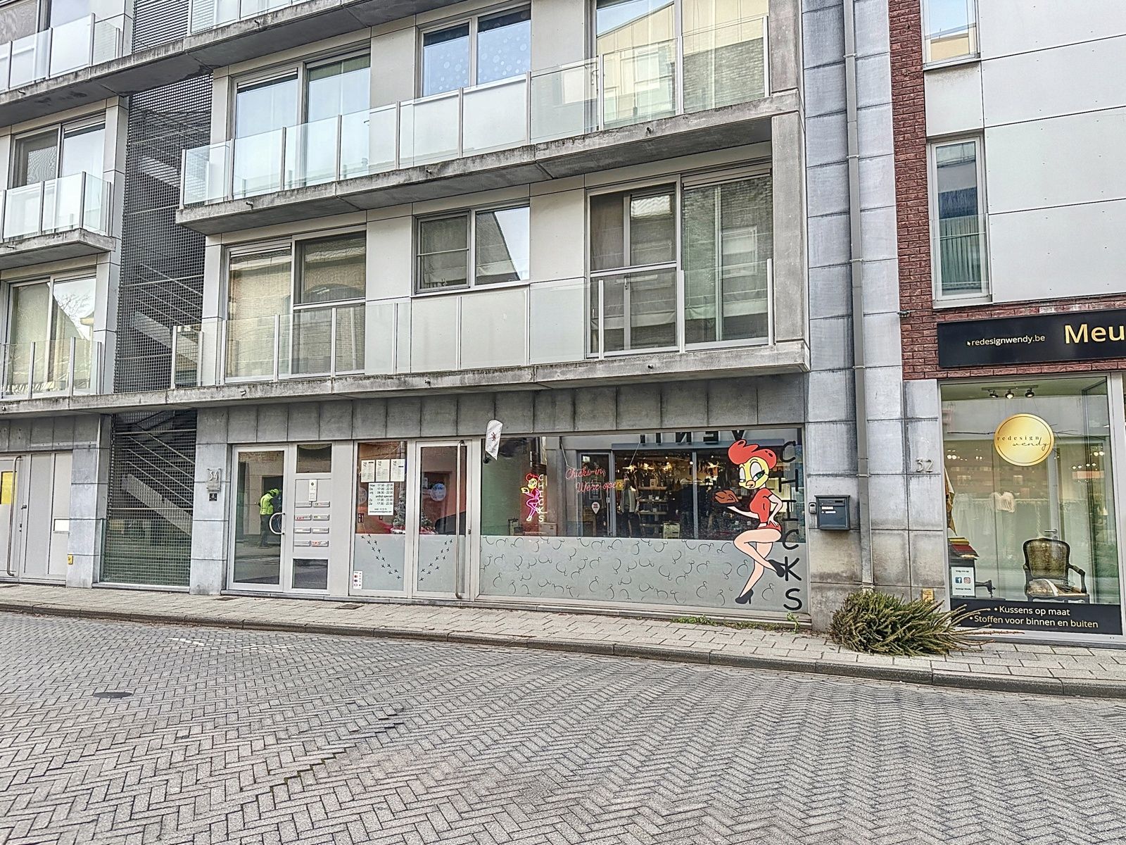 Commercieel pand in winkelcentrum Aartselaar foto 6
