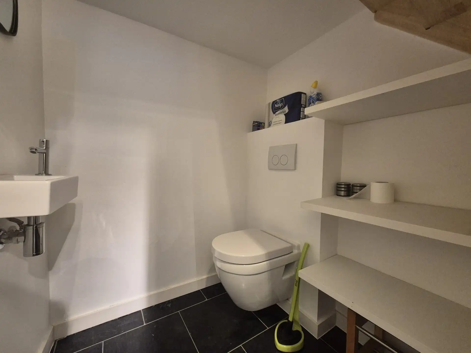 Charmante woning te huur in hartje Ledeberg, vlak bij het centrum van Gent. foto 26