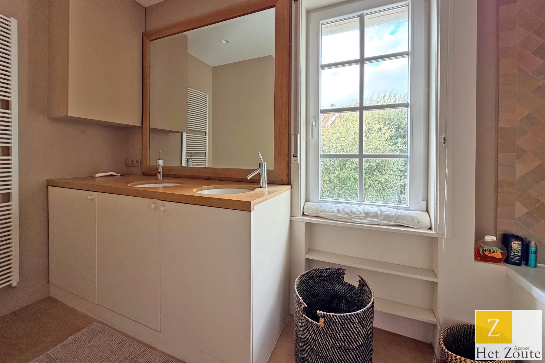 Gemeubeld karaktervol appartement op toplocatie - Het Zoute foto 13