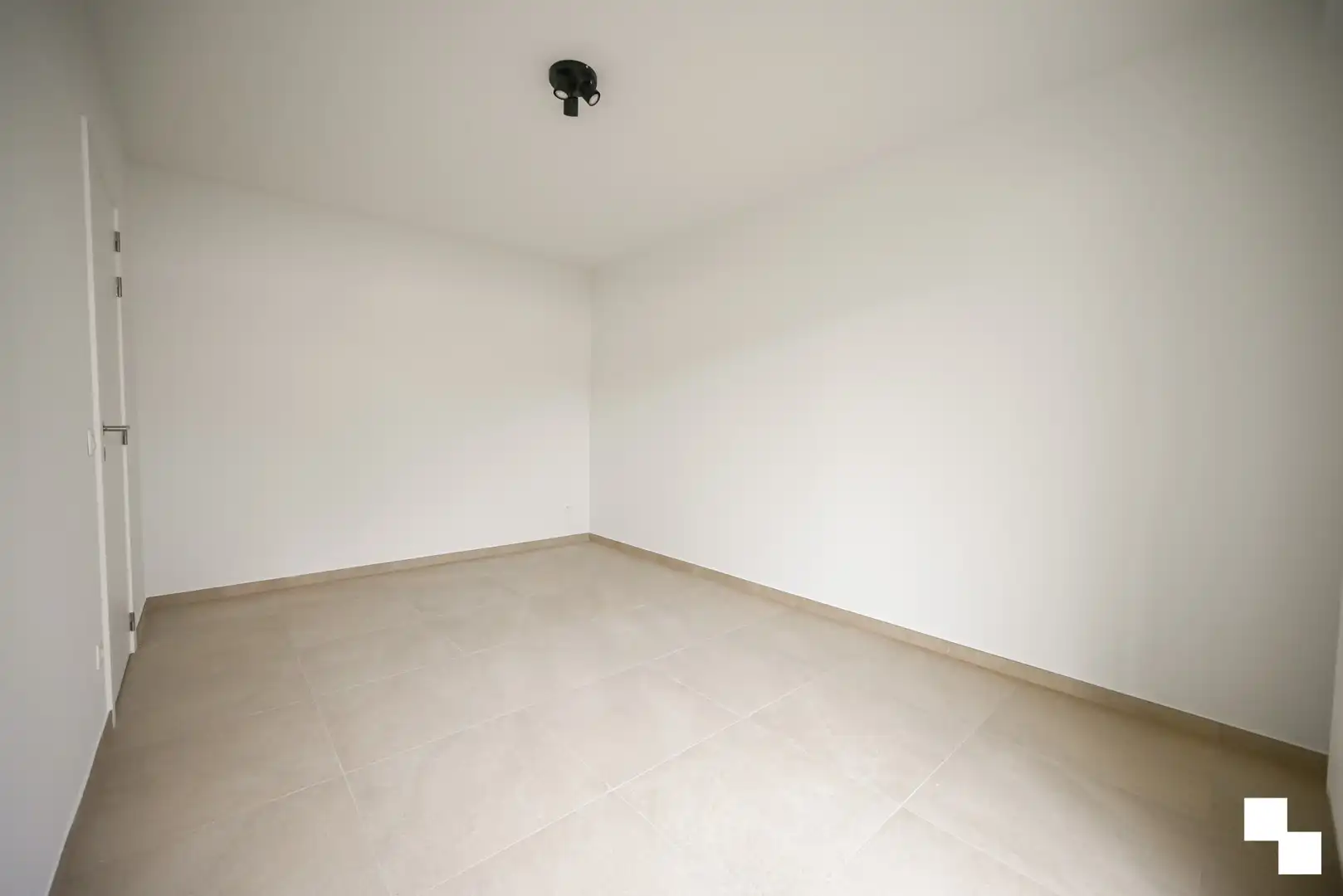 Nieuw appartement met twee slaapkamers te Izegem foto 22