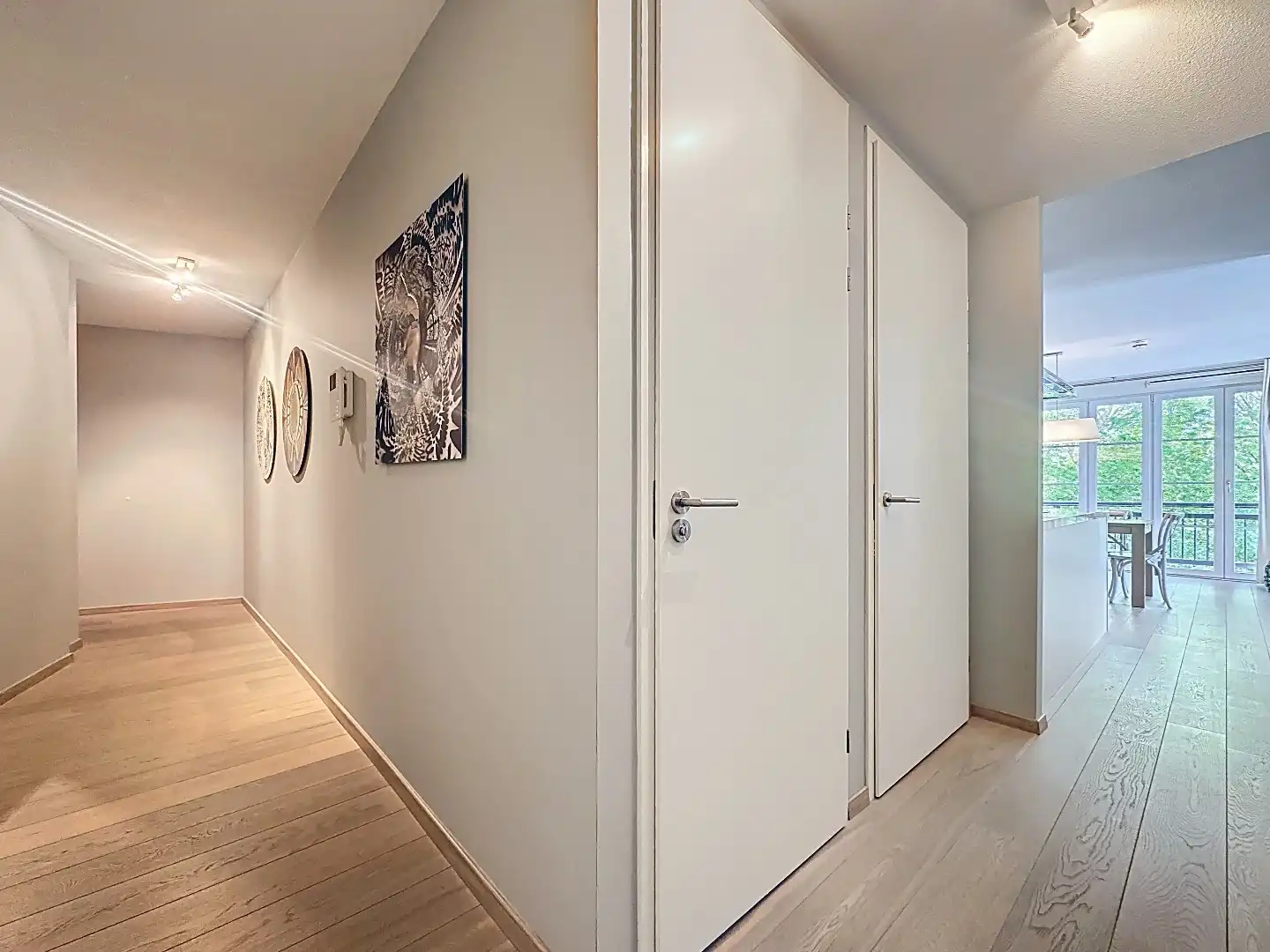 Stijlvol appartement met aangenaam terras foto 14