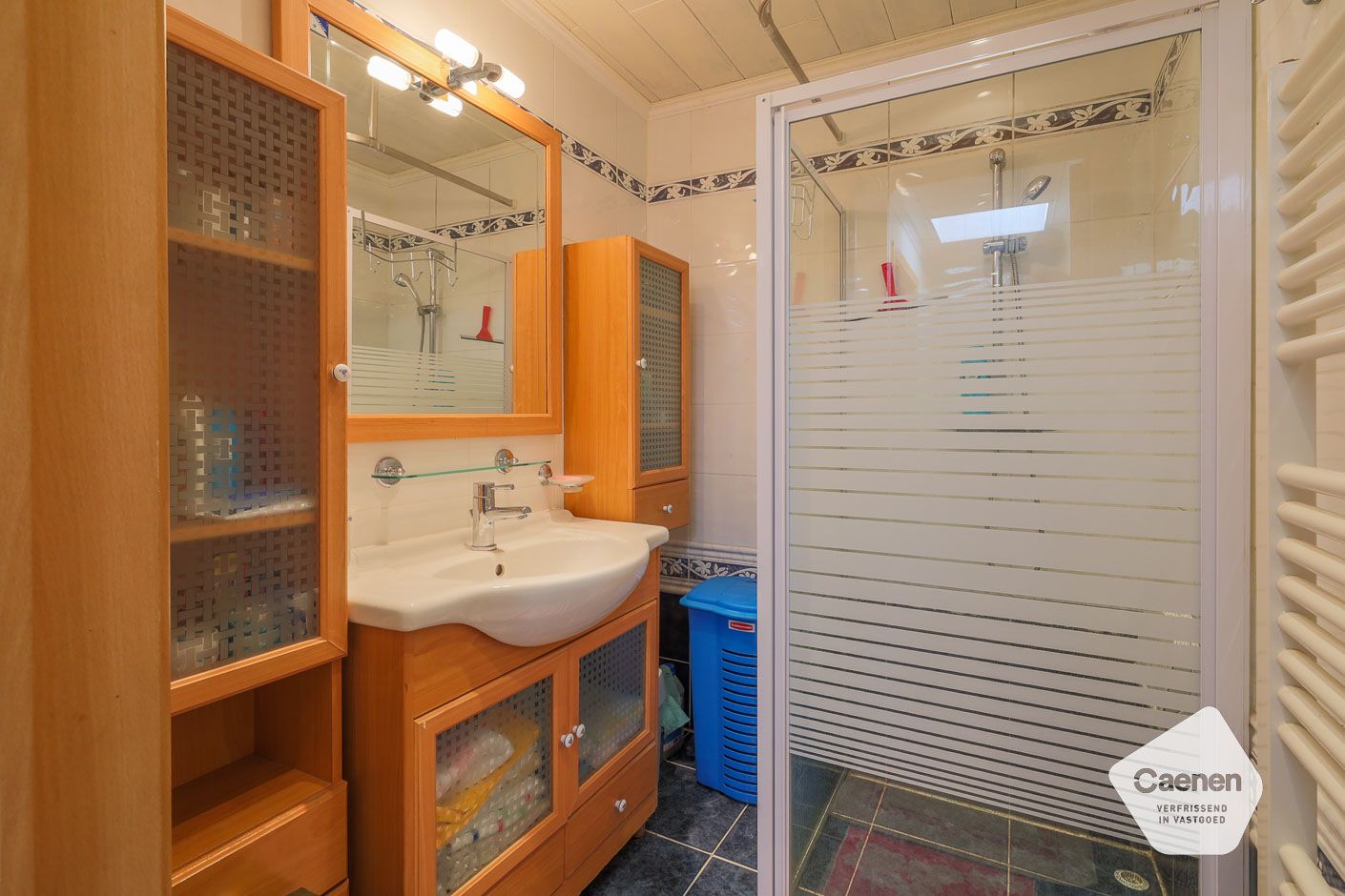 Vakantiebungalow met 4 slaapkamers en zonnige tuin foto 11
