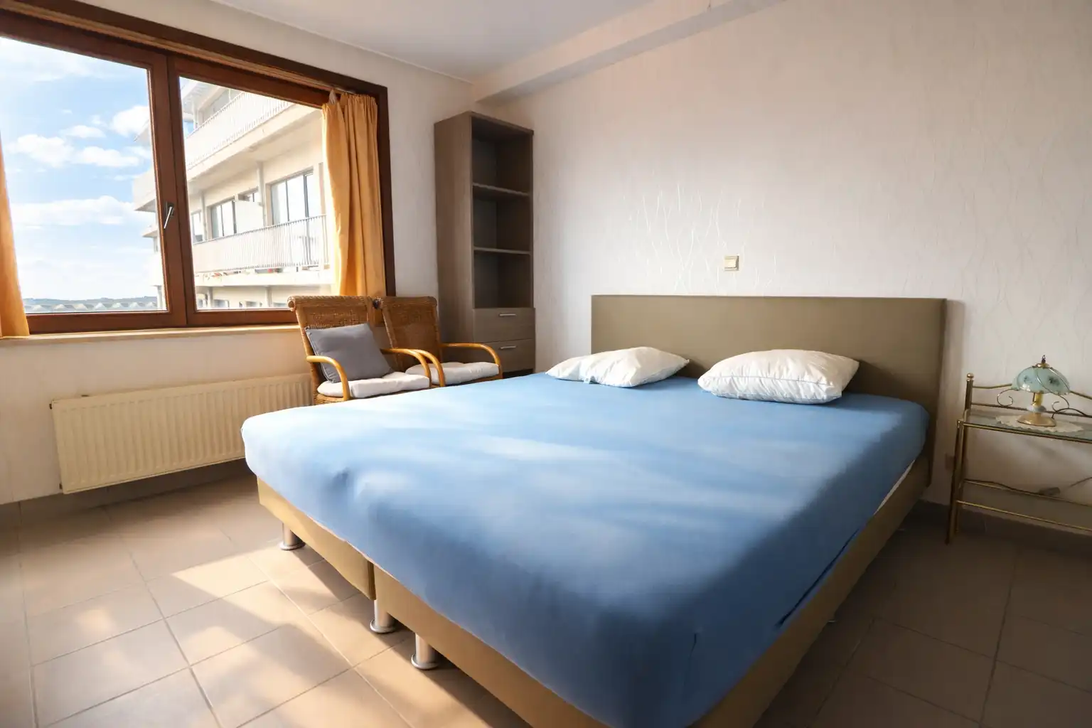 Goed onderhouden 2-slaapkamerappartement aan de Jachthaven van Blankenberge.  foto 6