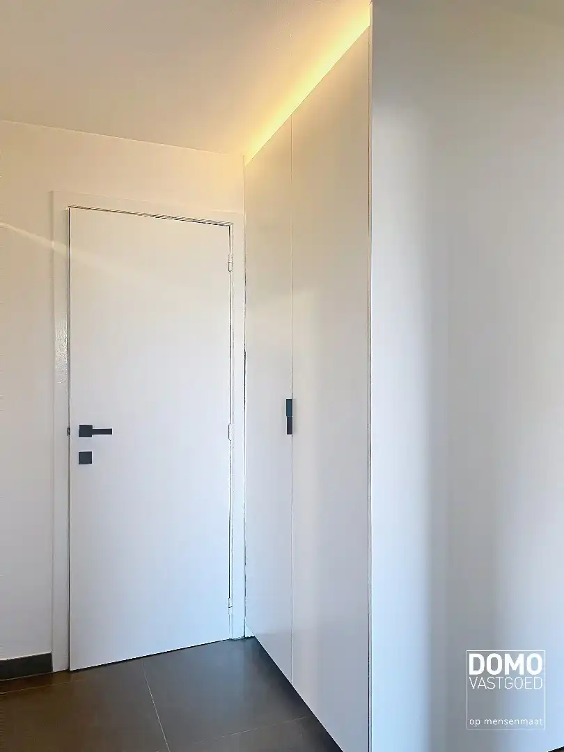 RUIM 2-SLAAPKAMERAPPARTEMENT MET TWEE TERRASSEN EN ENERGIELABEL B foto 15