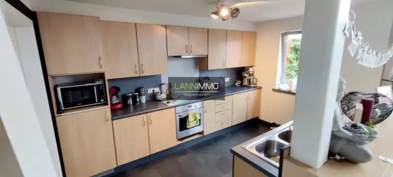 Goed onderhouden starterswoning met 3 slaapkamers foto 8