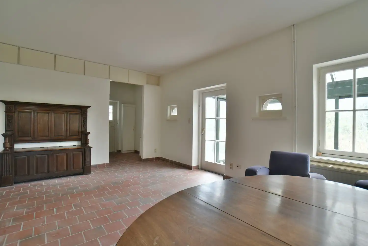 Karaktervolle hoeve met schuur, binnenkoer en prachtige tuin vlakbij Maastricht foto 30