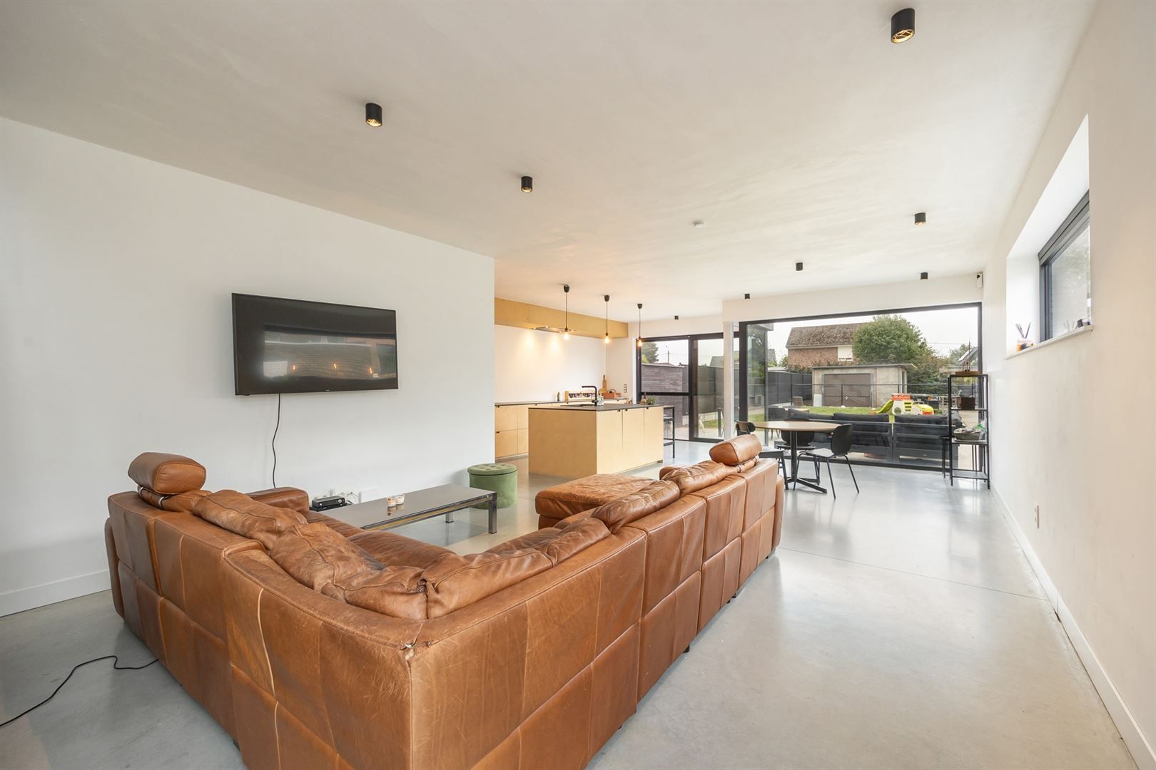 Moderne HOB met 3 slpk in een doodlopende straat foto 4