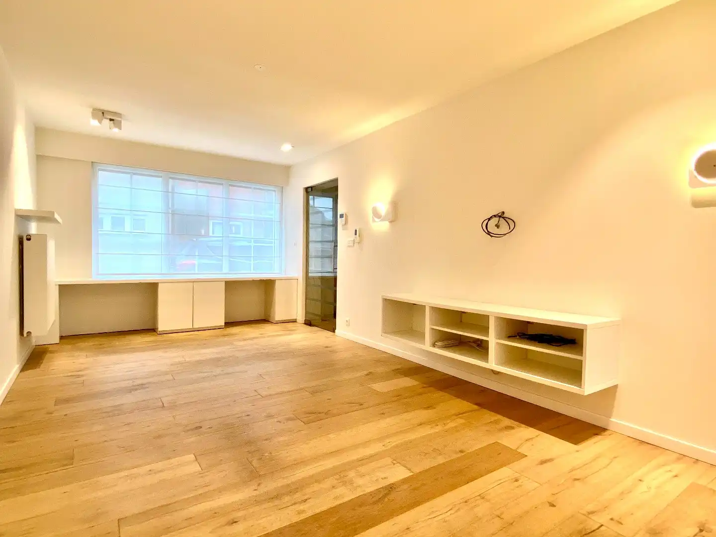 Hedendaagse woning met tuin en 1 slaapkamer te Heule. foto 9