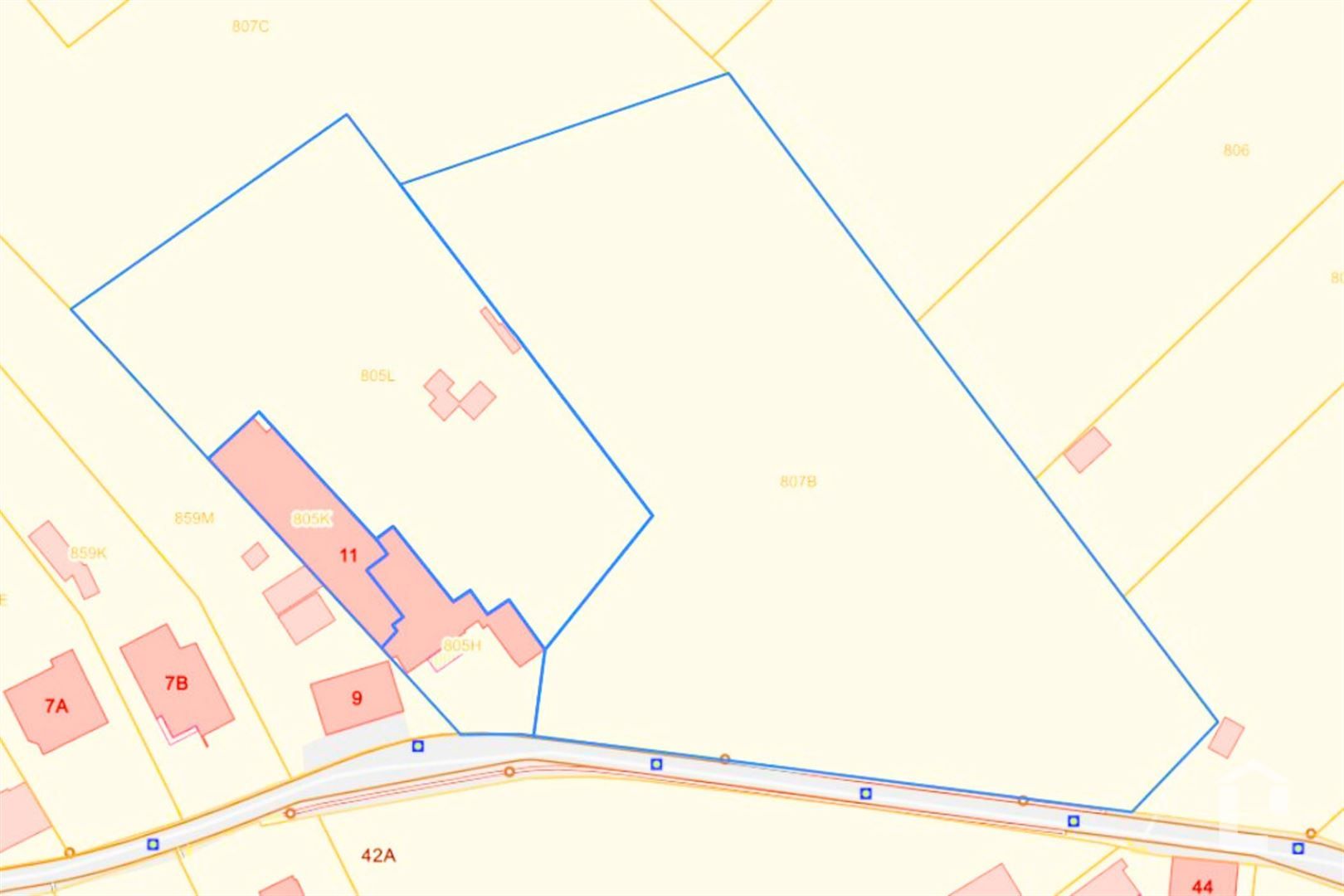 Prachtig terrein voor ruime woning met grote tuin foto 6