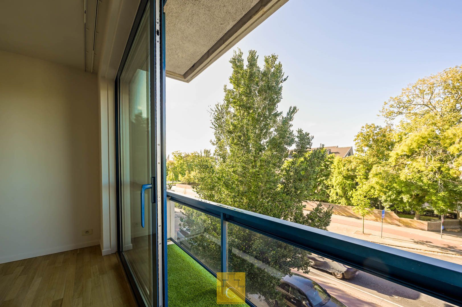 mooi APPARTEMENT met terras  – sublieme ligging te Kristus Koning (Scheepsdalelaan), zicht op Ezelpoort en Stil Ende foto 3