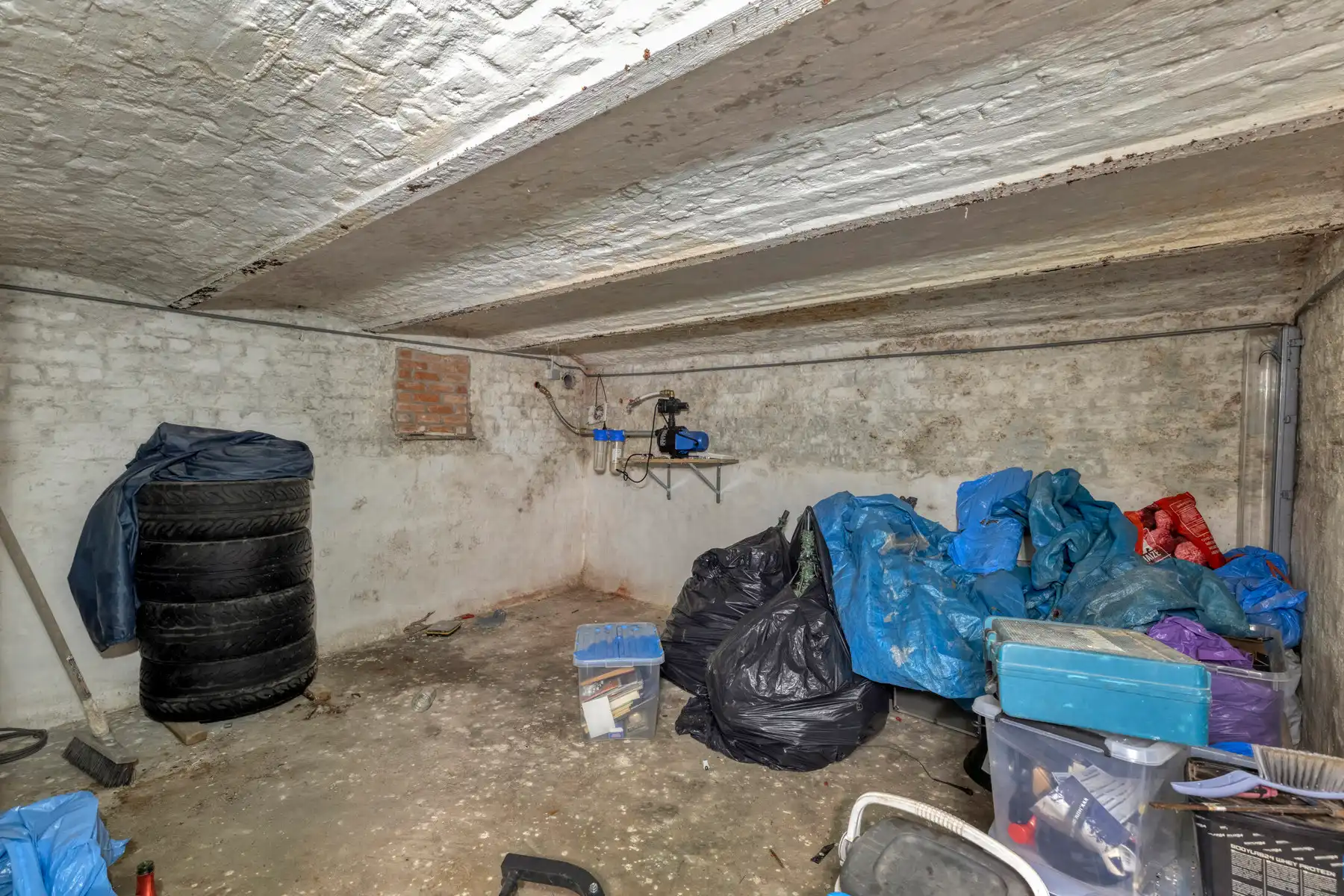 Instapklare HOB met 3 slaapkamers, tuin en 2 garages foto 18