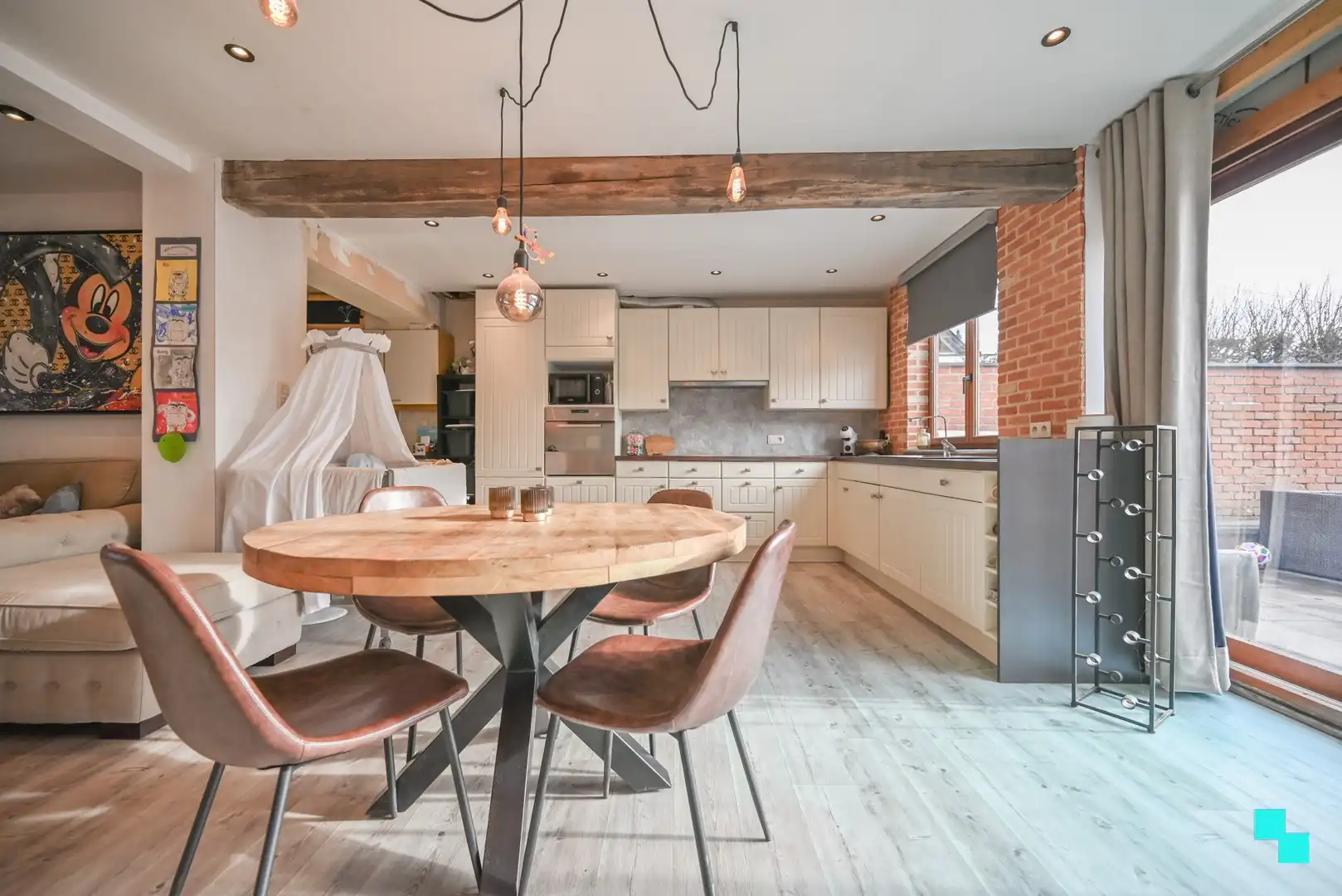 Verder te moderniseren eengezinswoning te Lendelede foto 6