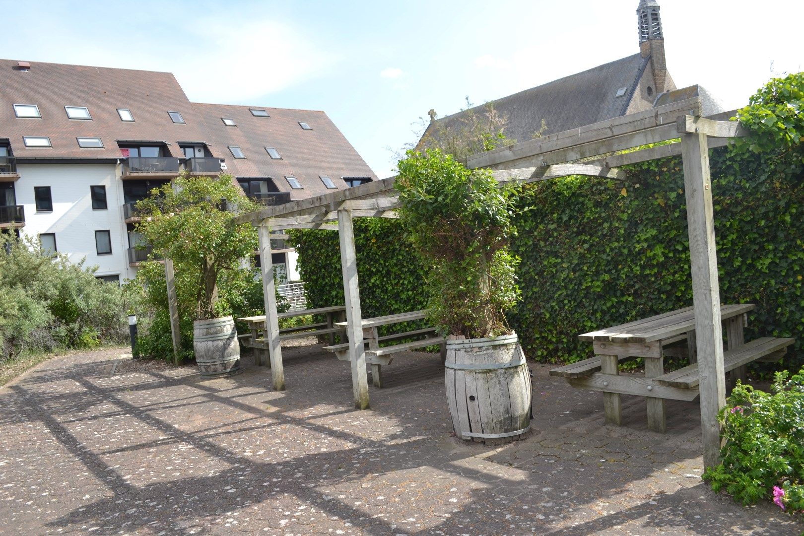 Studio met terras en tuin op enkele stappen van de zee! foto 7