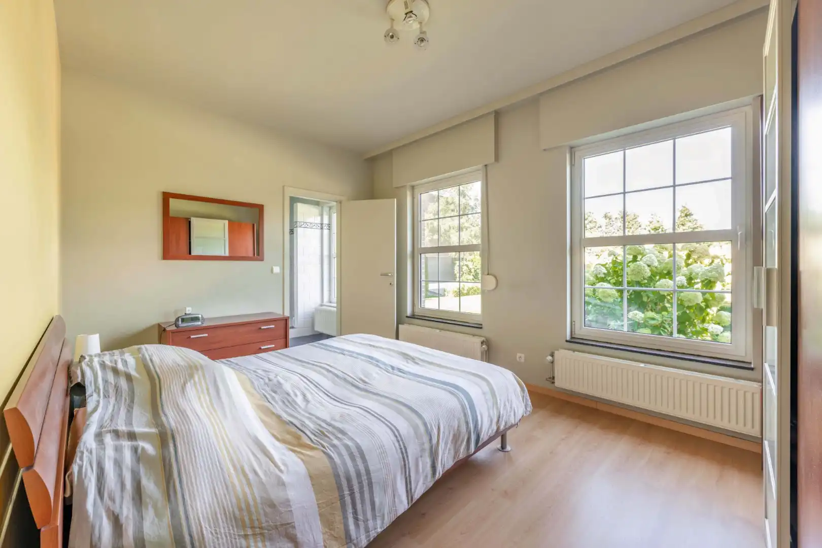 PERFECT ONDERHOUDEN STATIGE VILLA OP 1.121 m²  | ENERGIEVRIENDELIJK  foto 15