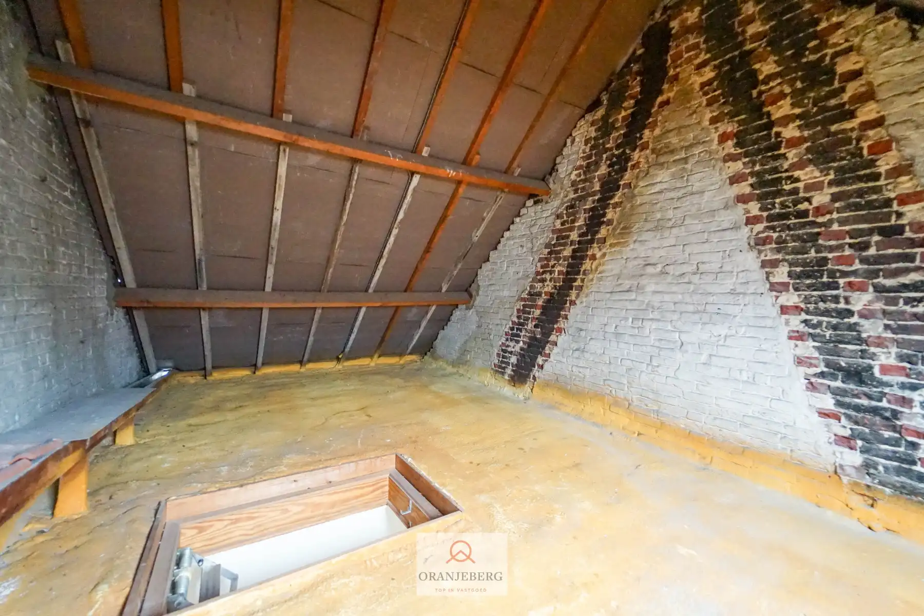 2 slpk rijhuisje te koop in hartje Ledeberg nabij Gent foto 24