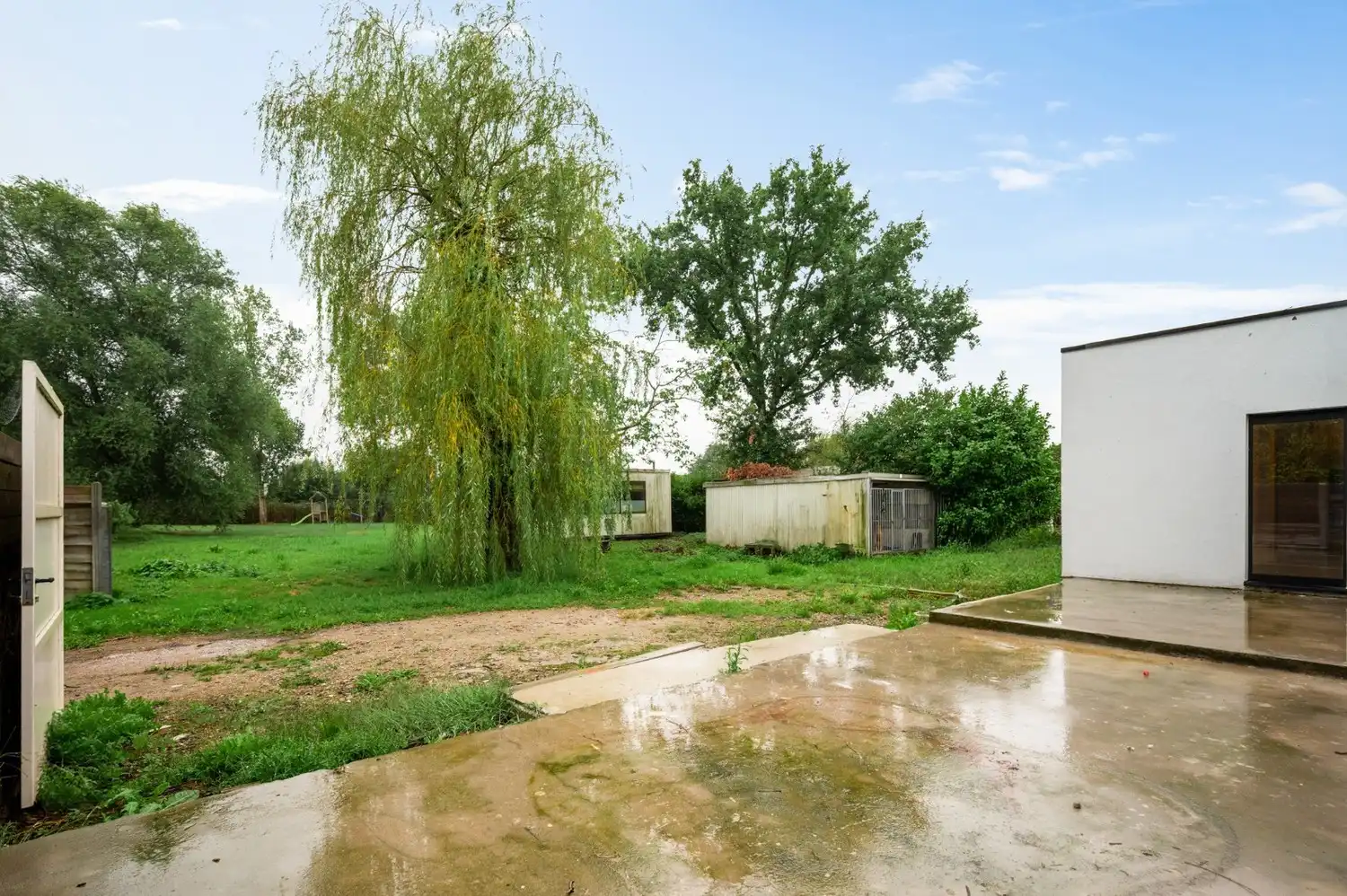Gerenoveerde woning met 5 slpkrs en 2 badkamers op perceel van 2527m² te Onze-Lieve-Vrouw-Waver foto 10
