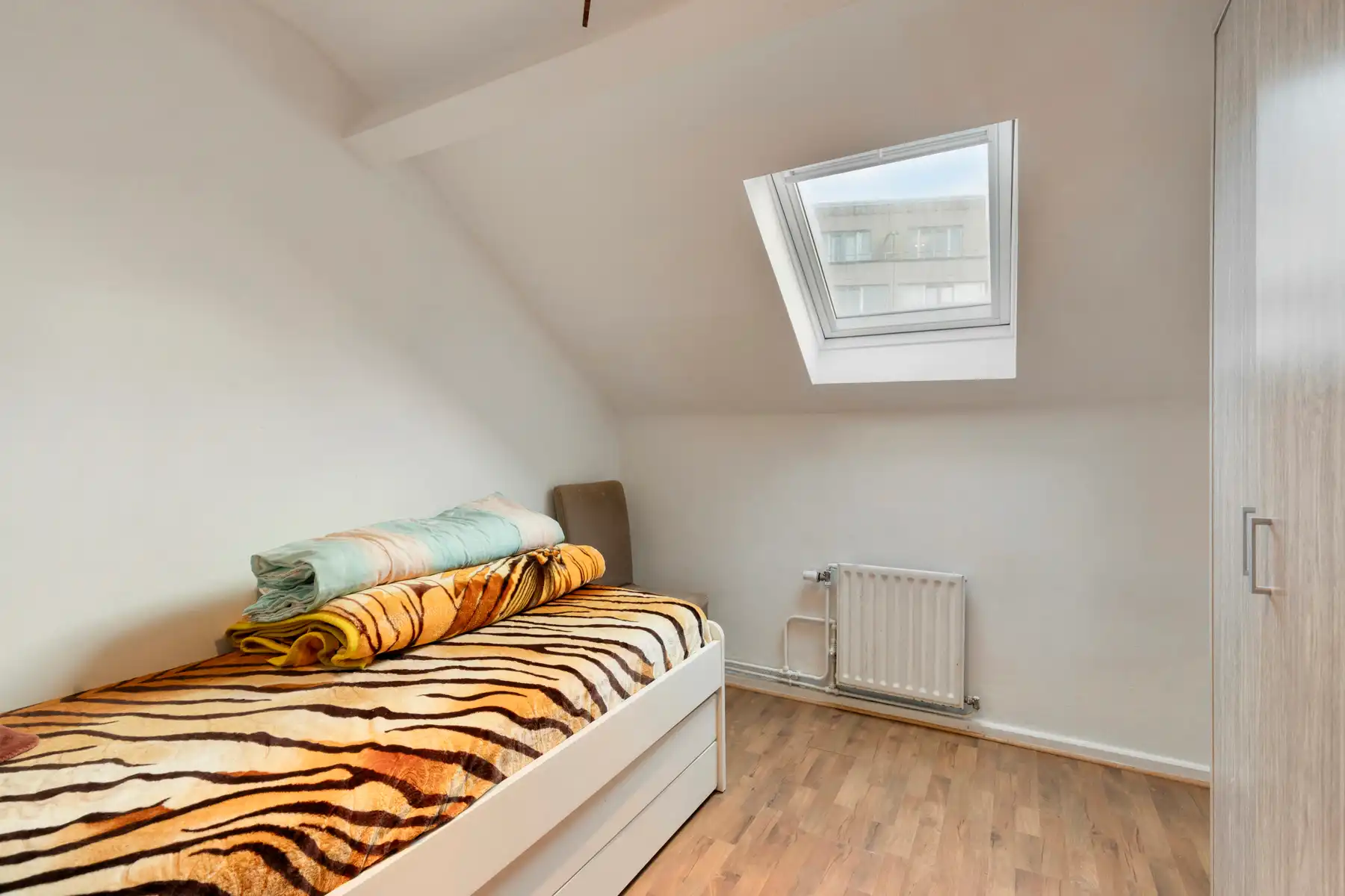 Eengezinswoning, thans ingedeeld in 3 woonunits. foto 19