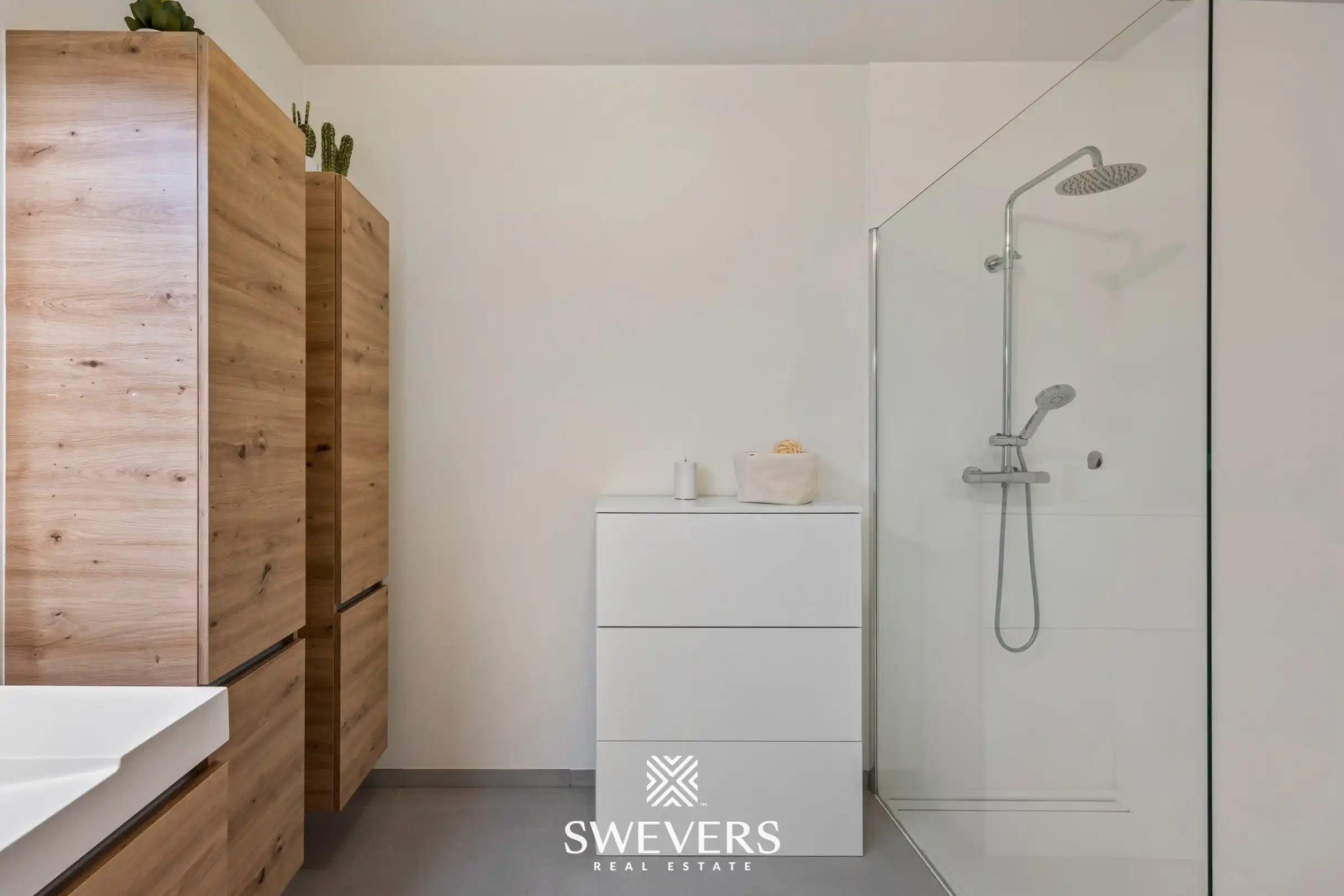 Nieuwbouwappartement met ruim terras, privétuin en ondergrondse staanplaats foto 15