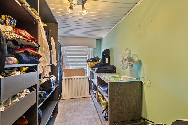 Op te knappen gezinswoning met mogelijkheid tot 4 slaapkamers TE KOOP in Oostrozebeke! foto 12