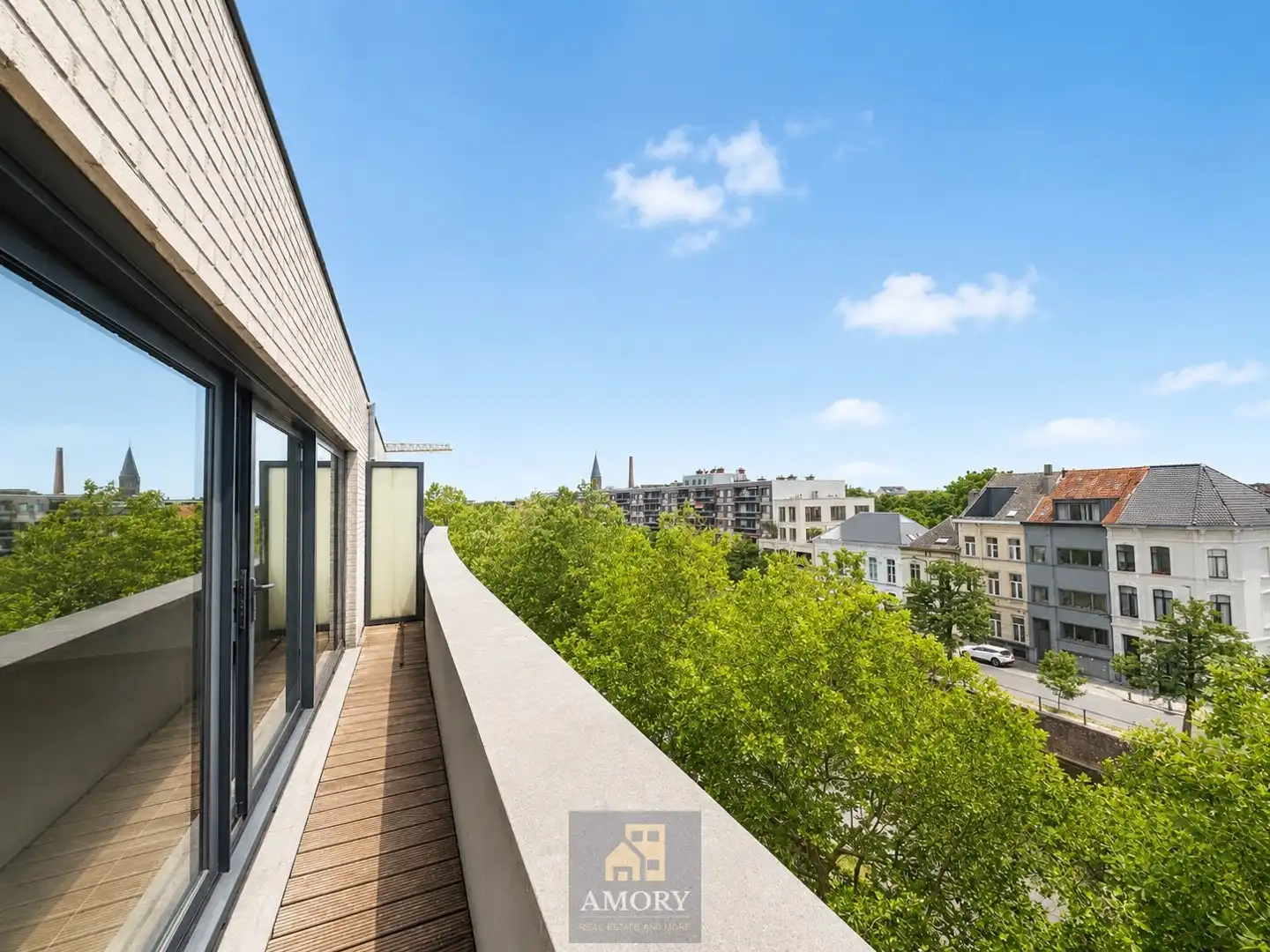 Duplex appartement met 2 terrassen op topligging! foto 8