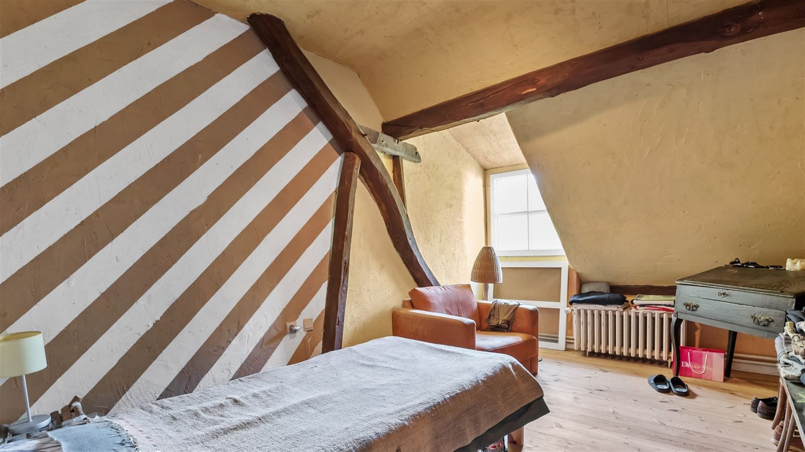 TE KOOP: historische hoeve met 844m² woonoppervlakte op 6ha te Bocholt! foto 13