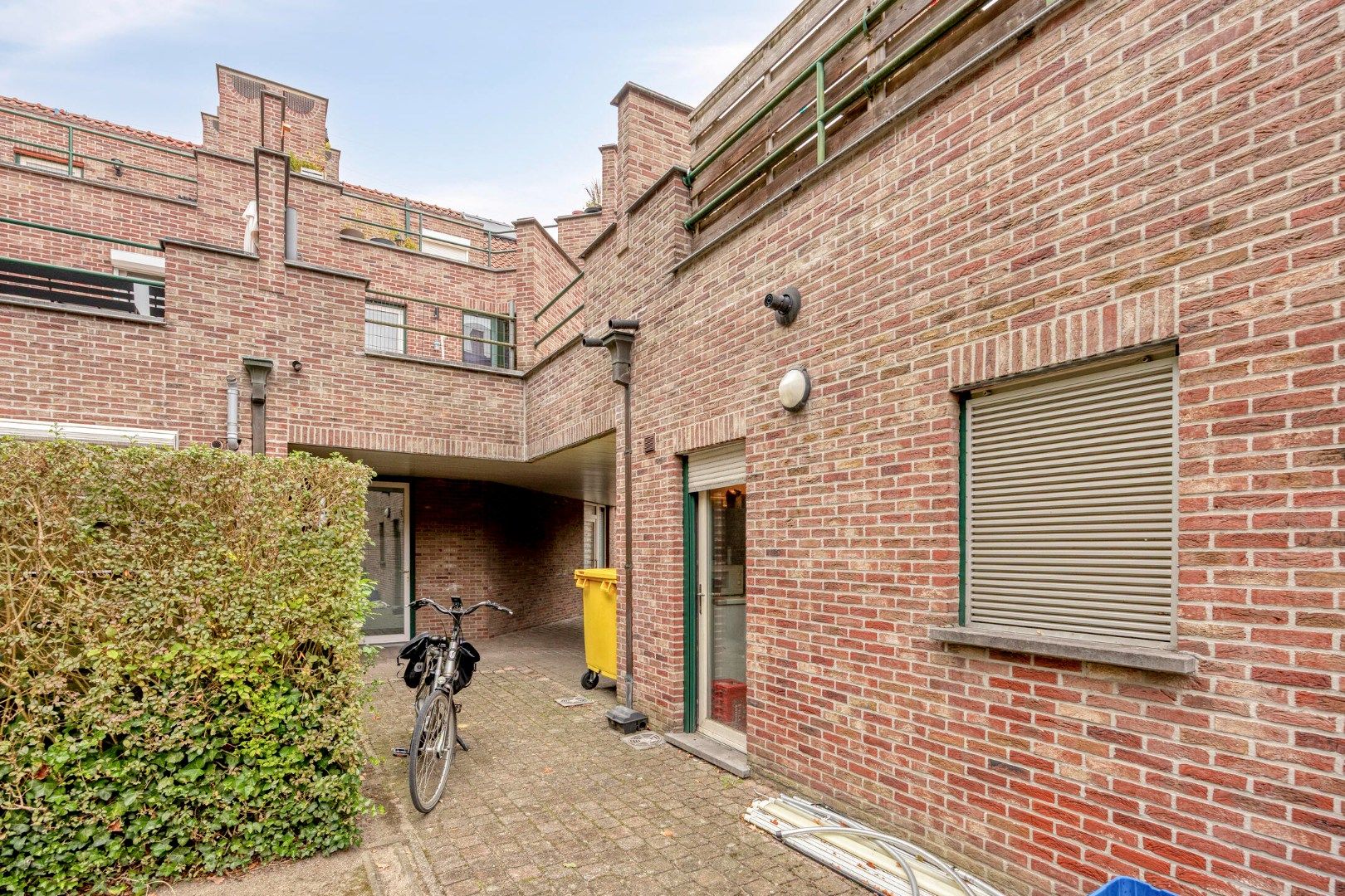 Uitstekend gelegen handelspand met meerdere mogelijkheden foto 11