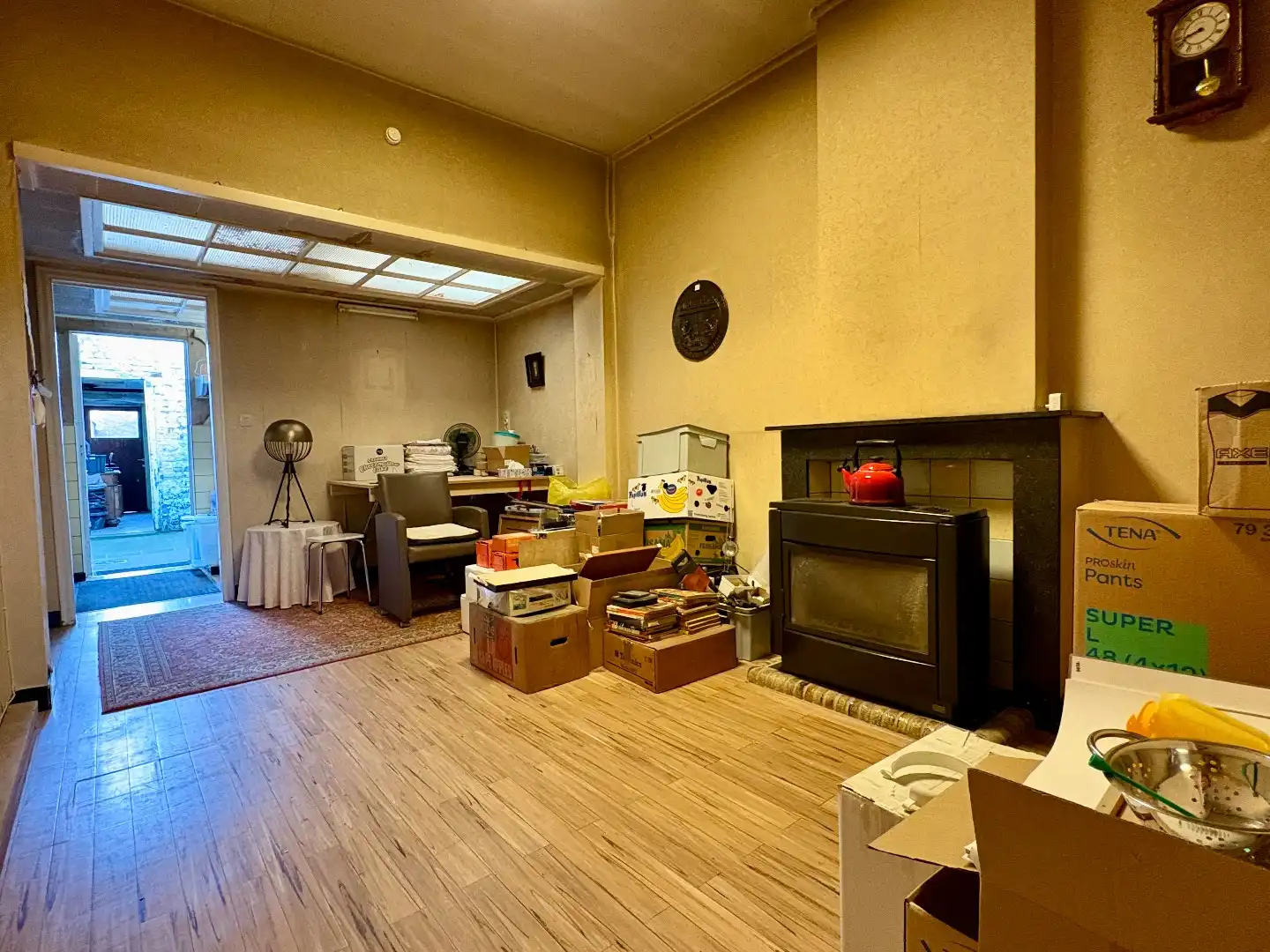 Te renoveren woning met diepe tuin te koop in Harelbeke foto 3